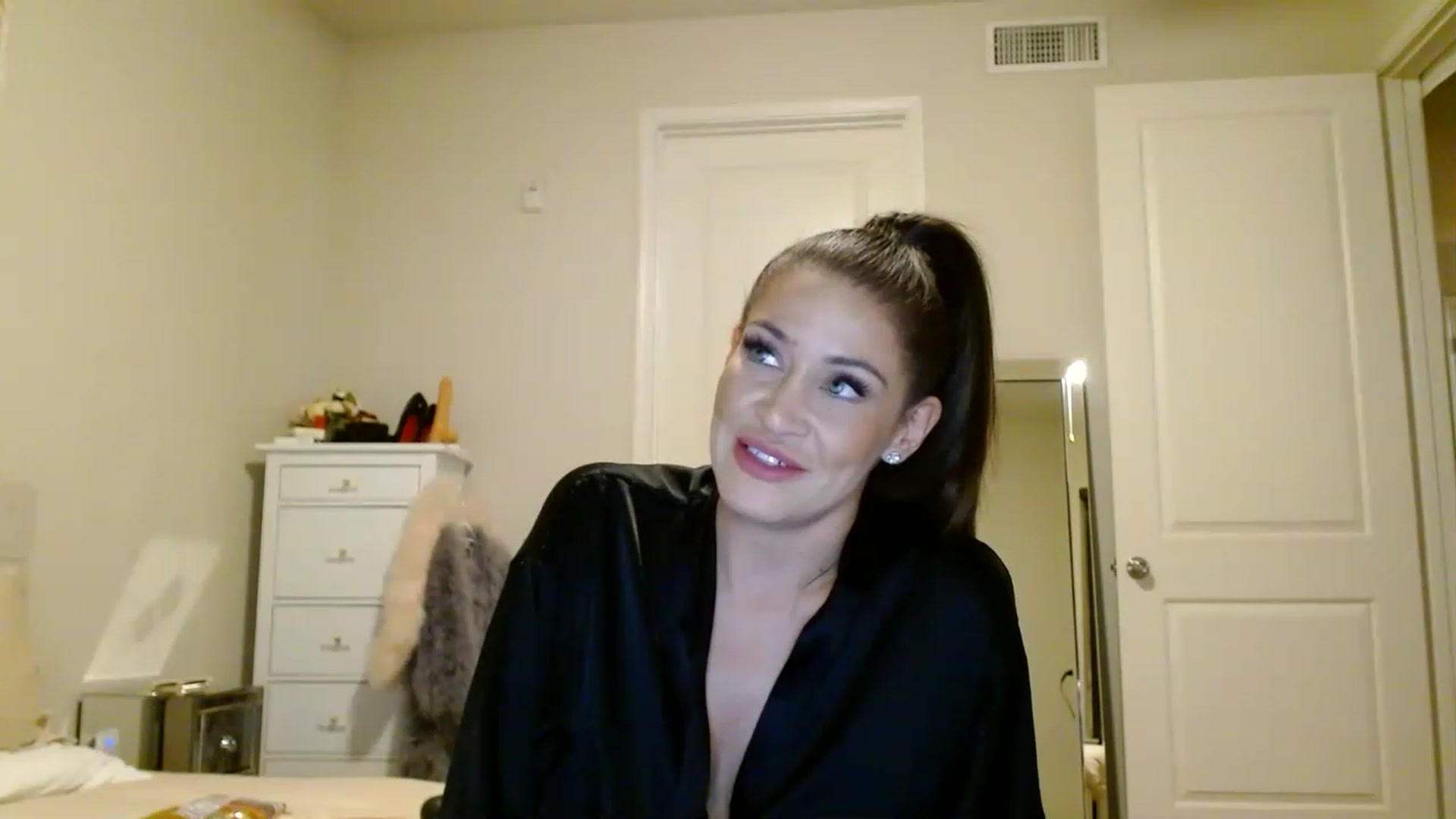 Gallery image thumbnail from Noelles's myfreecams stream on, 06/20/2023, 09:04 image 5 of 20