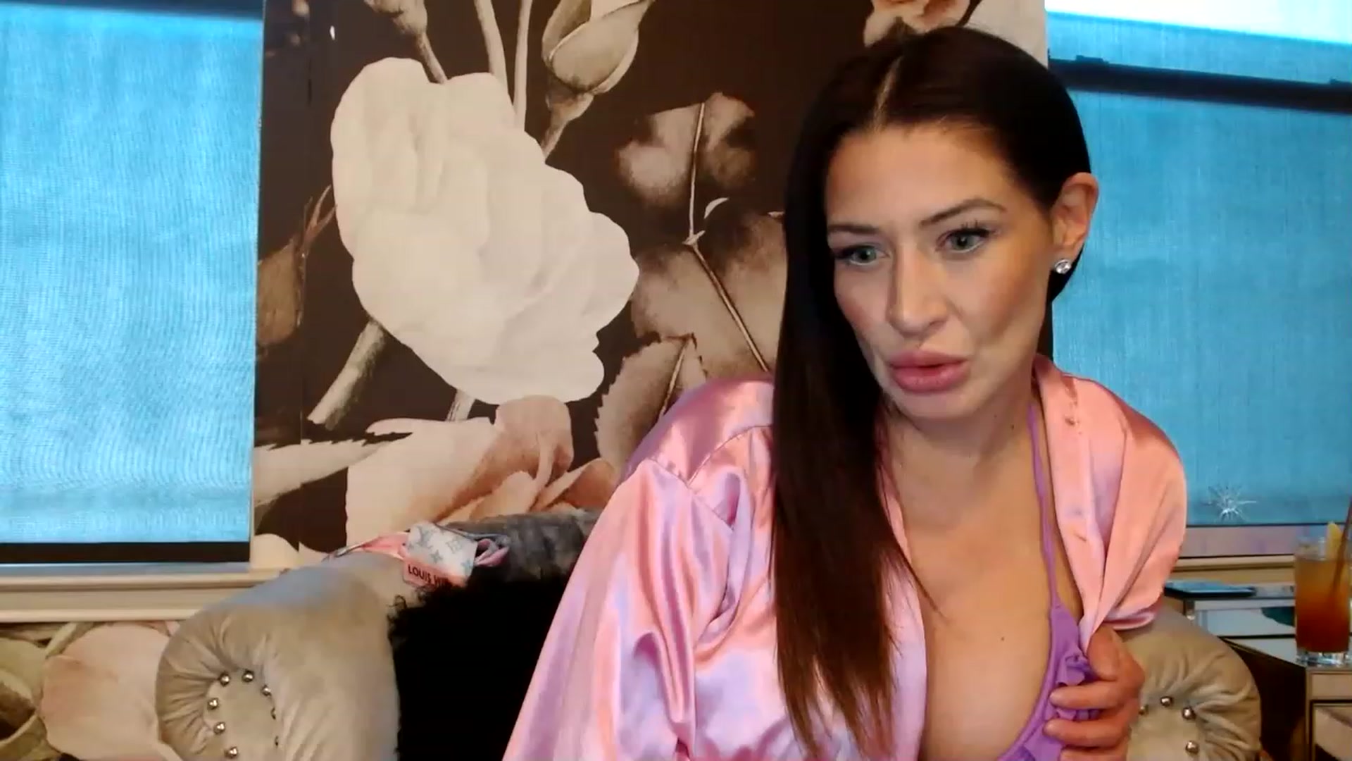 Gallery image thumbnail from Noelles's myfreecams stream on, 07/01/2023, 13:11 image 14 of 20