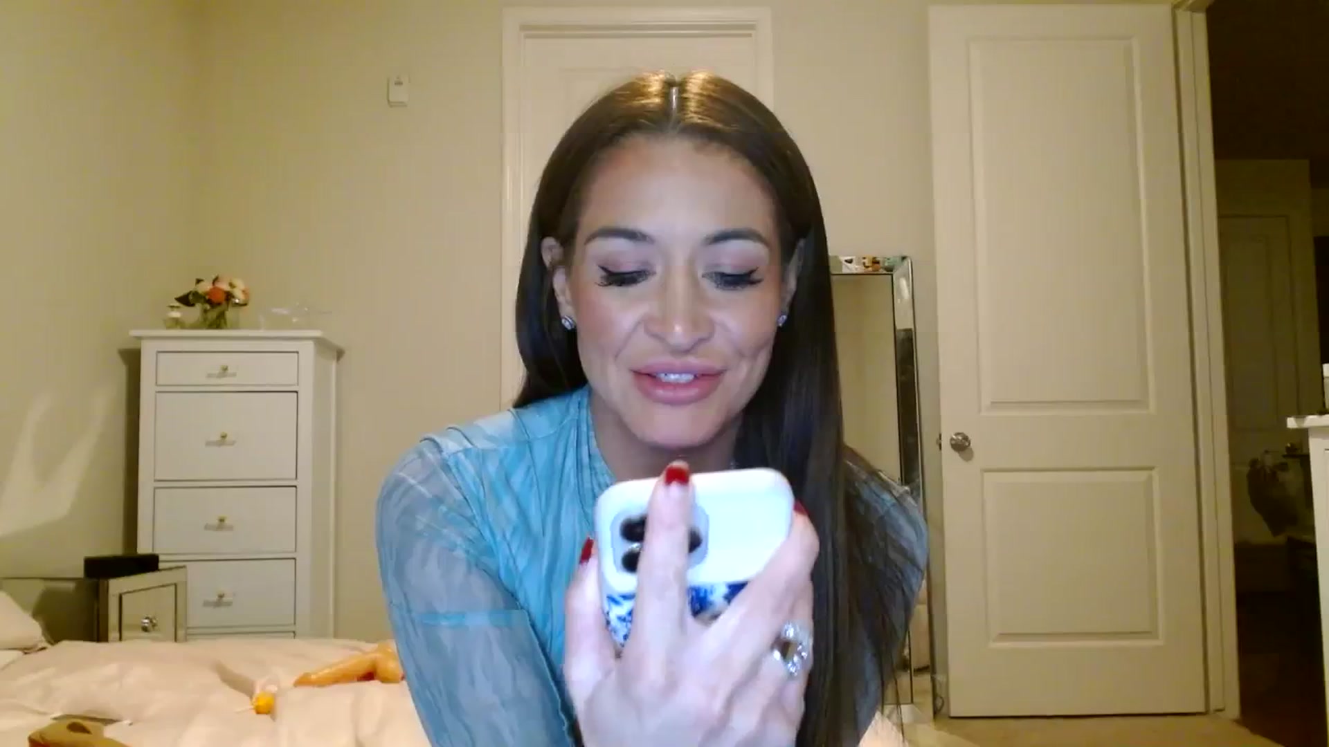 Gallery image thumbnail from Noelles's myfreecams stream on, 07/23/2023, 08:20 image 14 of 20