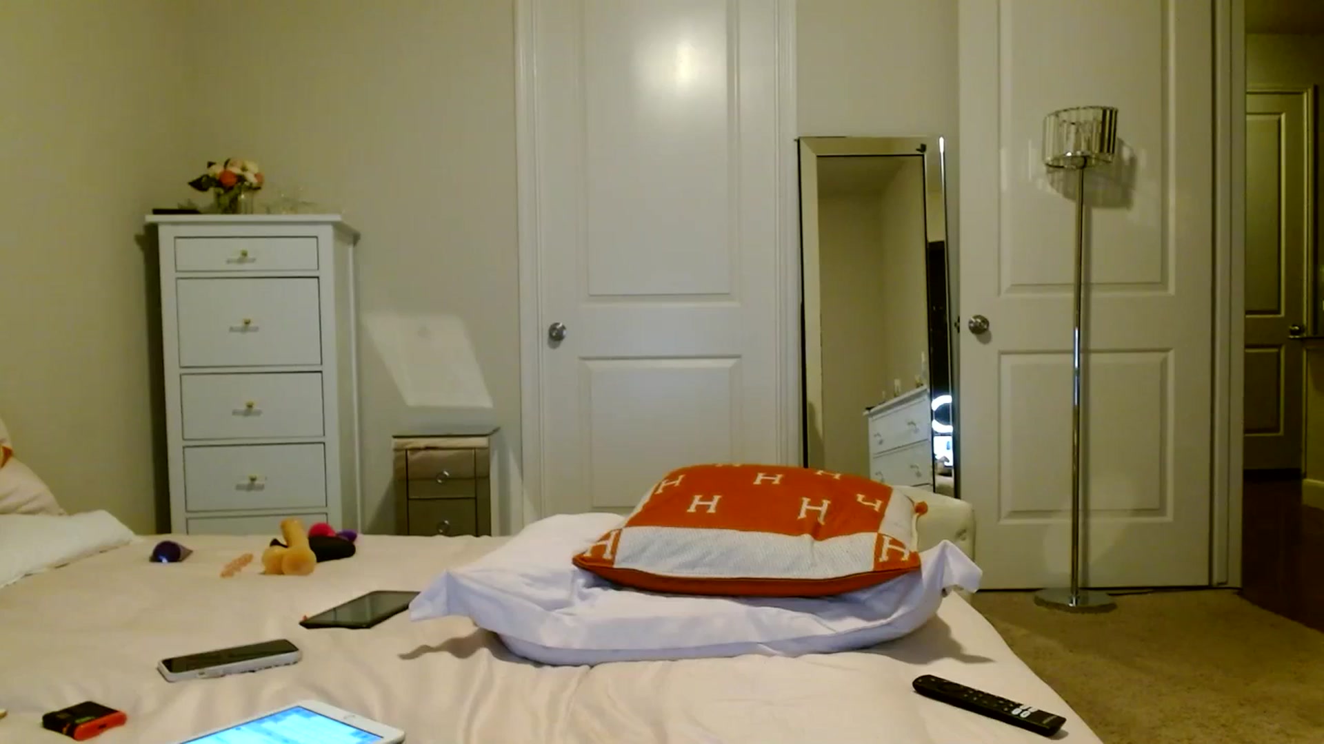 Gallery image thumbnail from Noelles's myfreecams stream on, 09/03/2023, 10:22 image 7 of 20