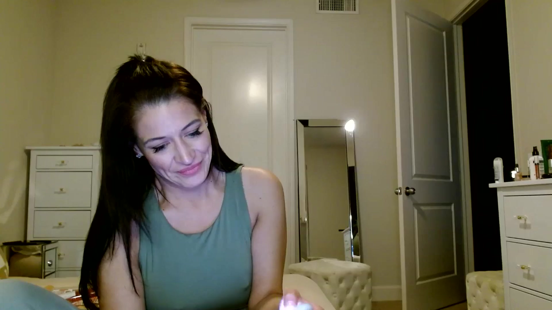 Gallery image thumbnail from Noelles's myfreecams stream on, 01/03/2024, 11:54 image 19 of 20