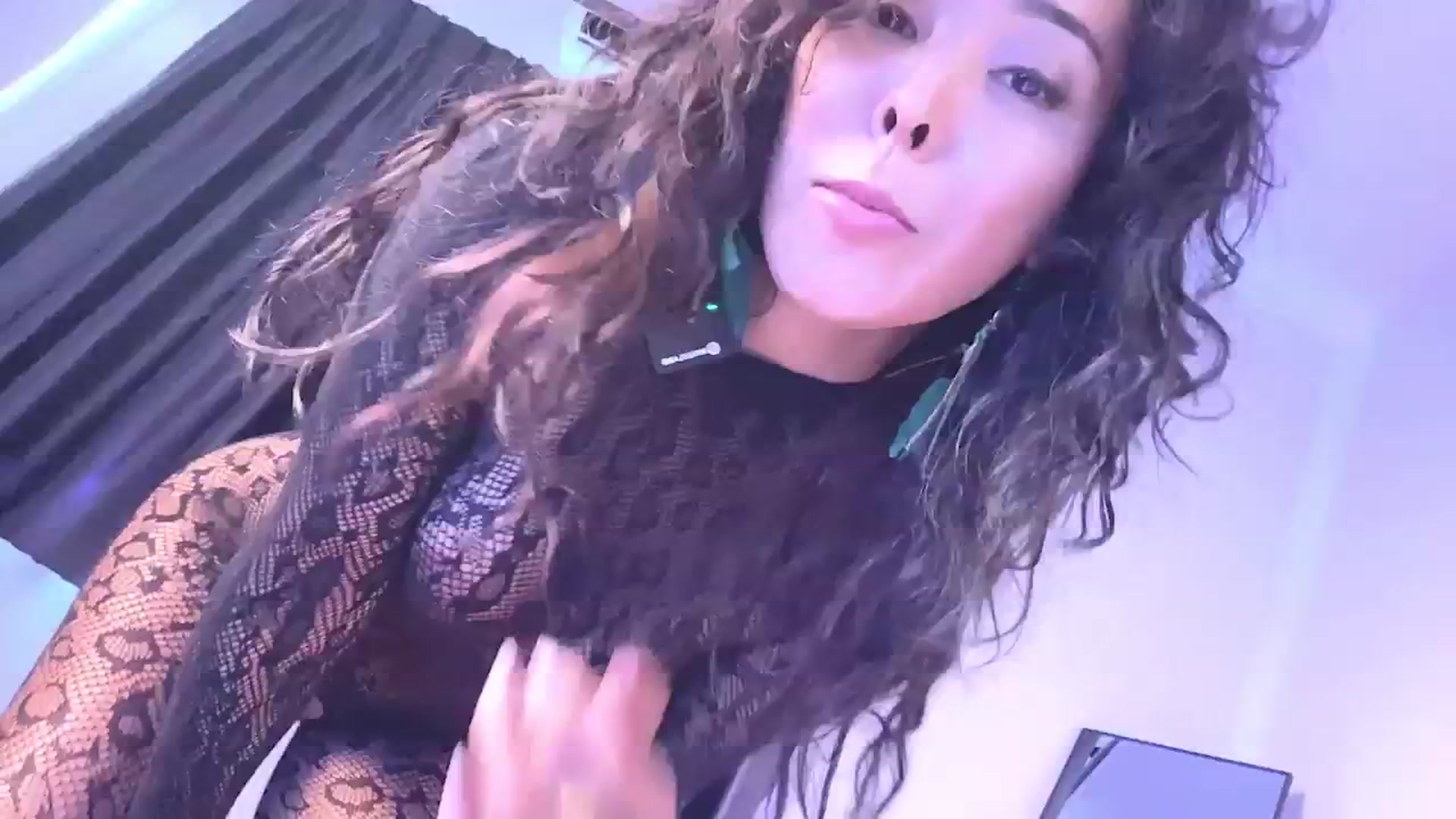 Gallery image thumbnail from NoirElysia_X's myfreecams stream on, 12/29/2025, 10:51 image 19 of 20