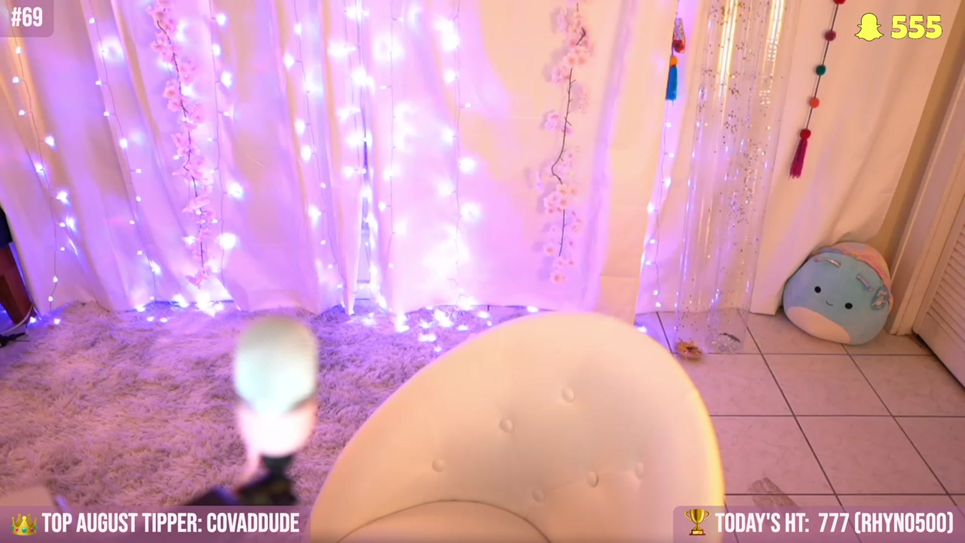 Gallery image thumbnail from Noma_Bday's myfreecams stream on, 08/25/2023, 24:41 image 6 of 20