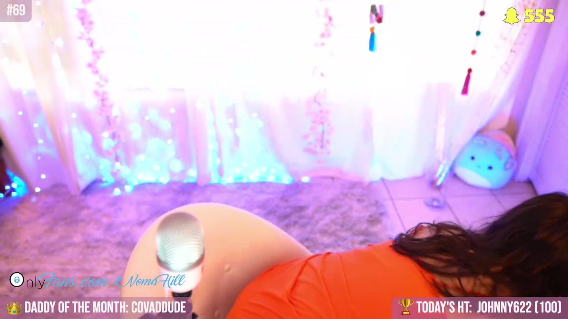 Gallery image thumbnail from Noma_Bday's myfreecams stream on, 08/29/2023, 22:32 image 6 of 20