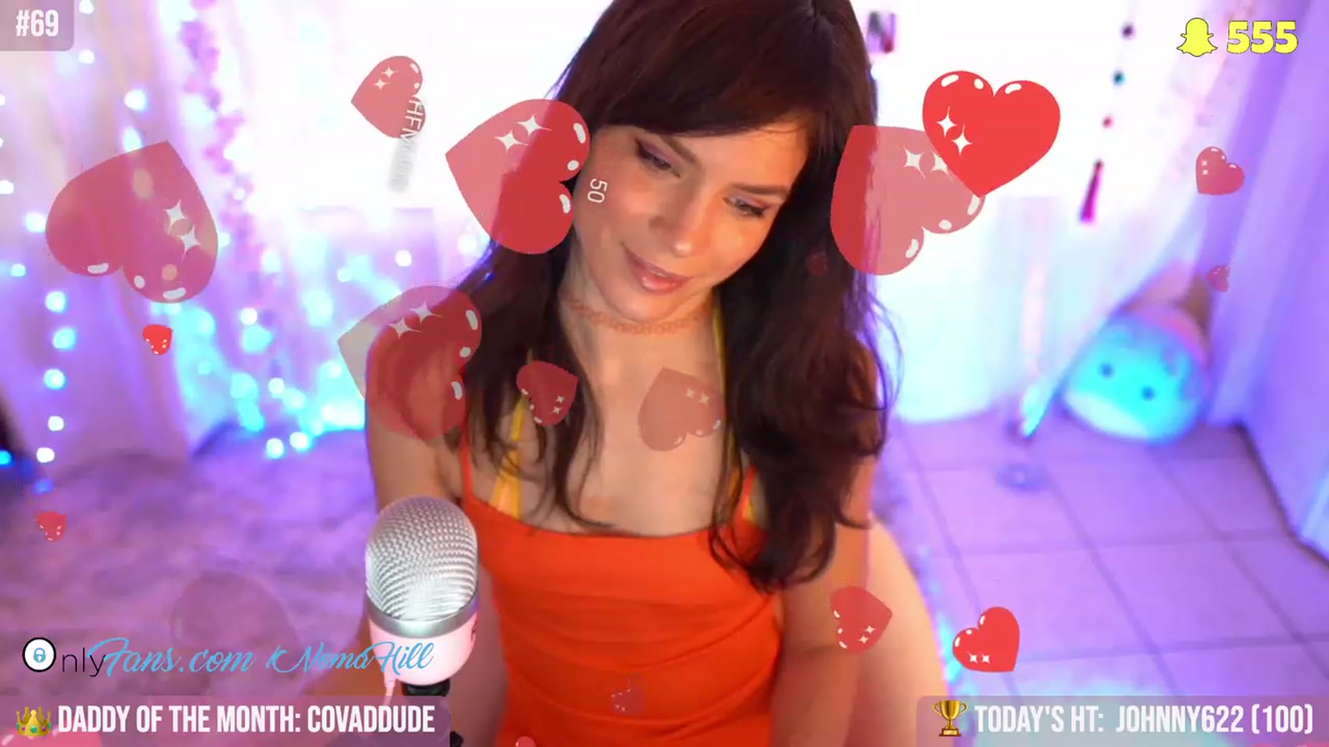 Gallery image thumbnail from Noma_Bday's myfreecams stream on, 08/29/2023, 22:32 image 17 of 20