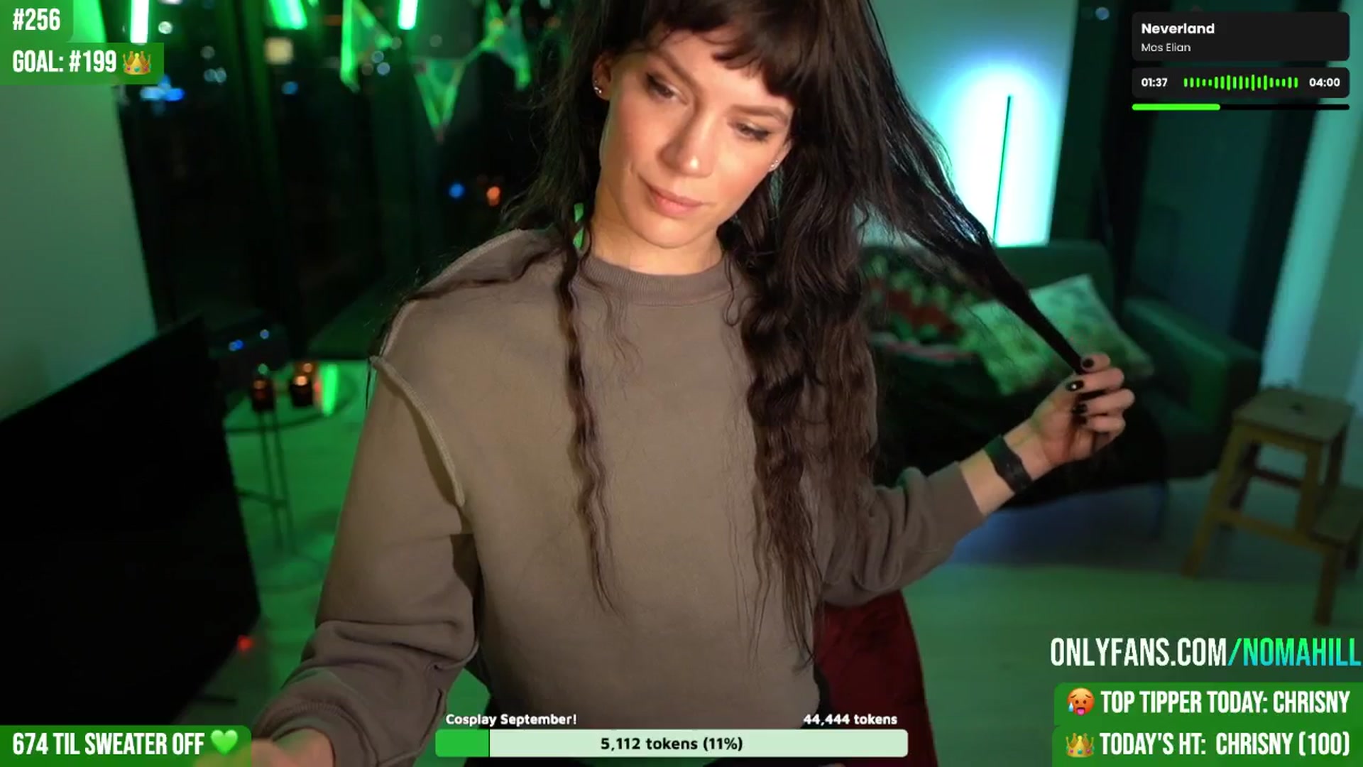 Gallery image thumbnail from Noma_Bday's myfreecams stream on, 08/19/2025, 22:25 image 18 of 20