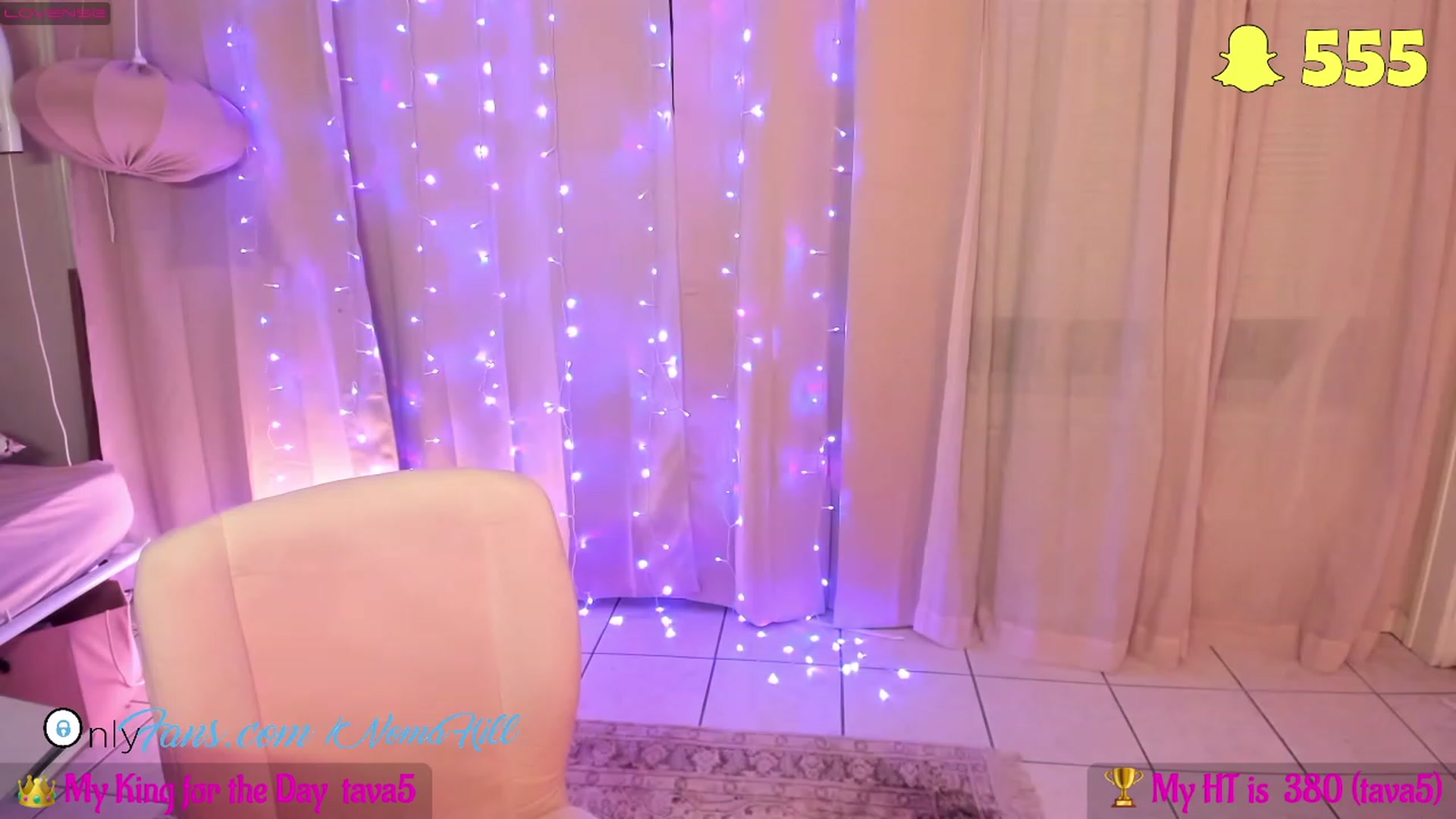 Gallery image thumbnail from Noma_Hill's myfreecams stream on, 11/18/2022, 01:47 image 12 of 20