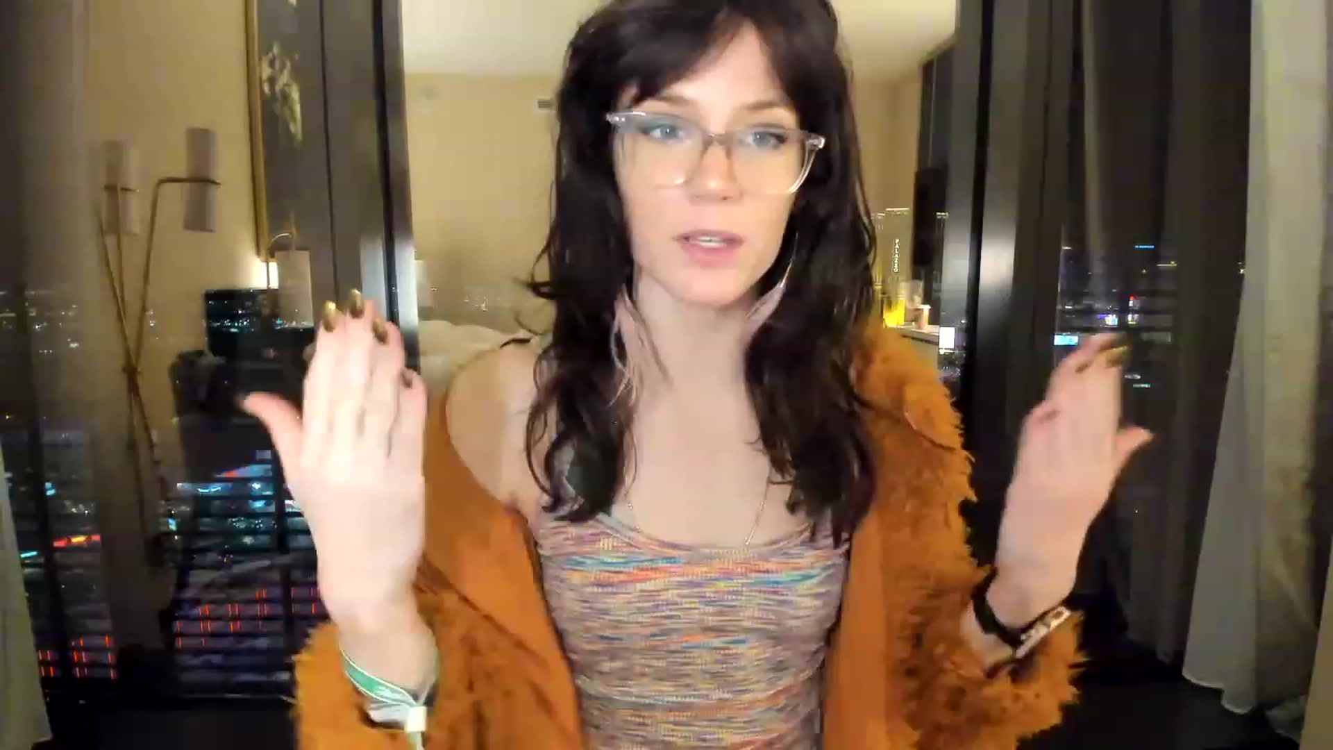 Gallery image thumbnail from Noma_Hill's myfreecams stream on, 01/06/2023, 03:19 image 1 of 20