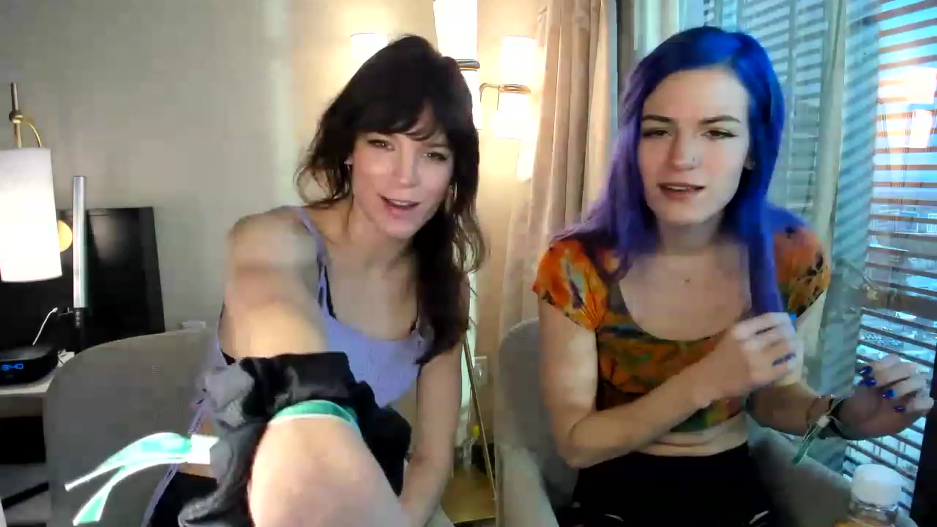 Gallery image thumbnail from Noma_Hill's myfreecams stream on, 01/08/2023, 24:03 image 6 of 20