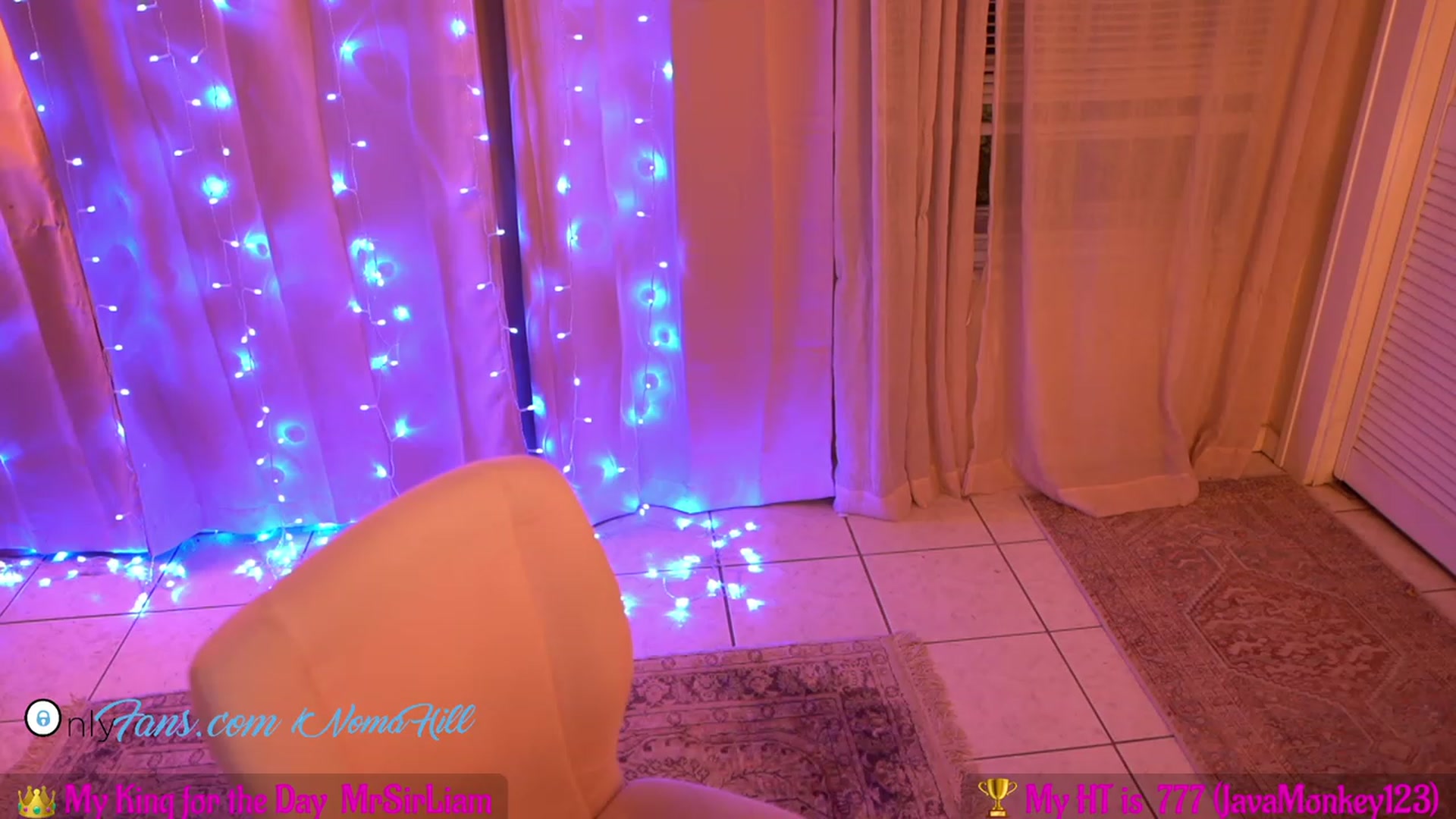 Gallery image thumbnail from Noma_Hill's myfreecams stream on, 04/19/2023, 02:04 image 15 of 20