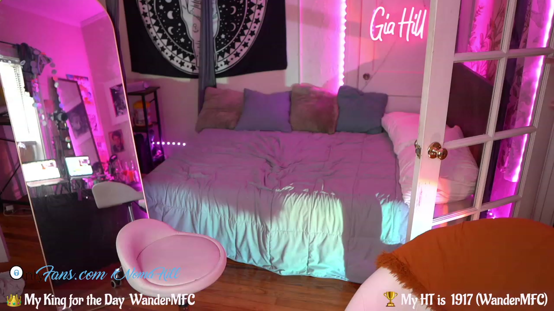Gallery image thumbnail from Noma_Hill's myfreecams stream on, 06/09/2023, 23:54 image 13 of 20
