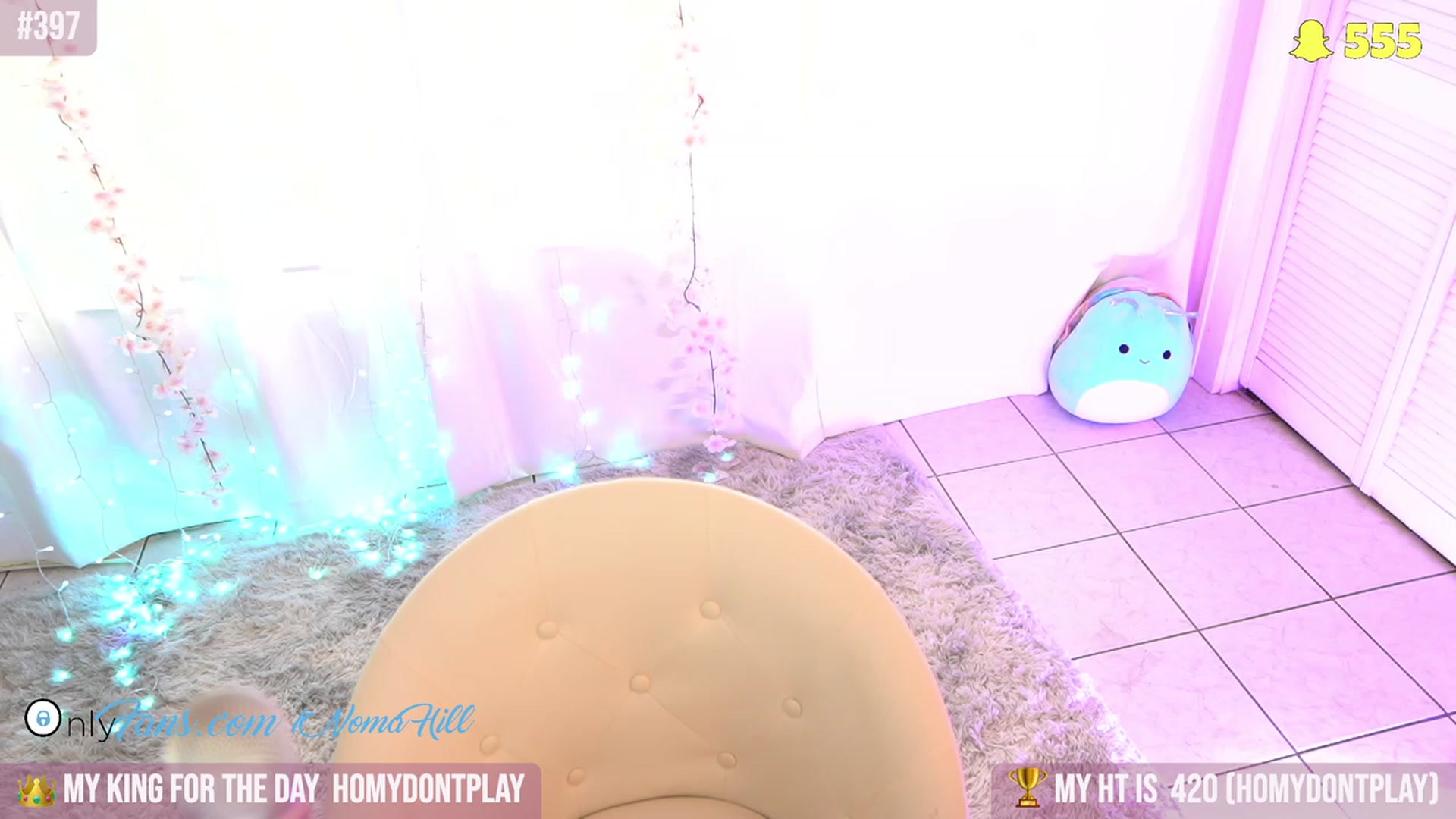 Gallery image thumbnail from Noma_Hill's myfreecams stream on, 07/28/2023, 21:16 image 6 of 20