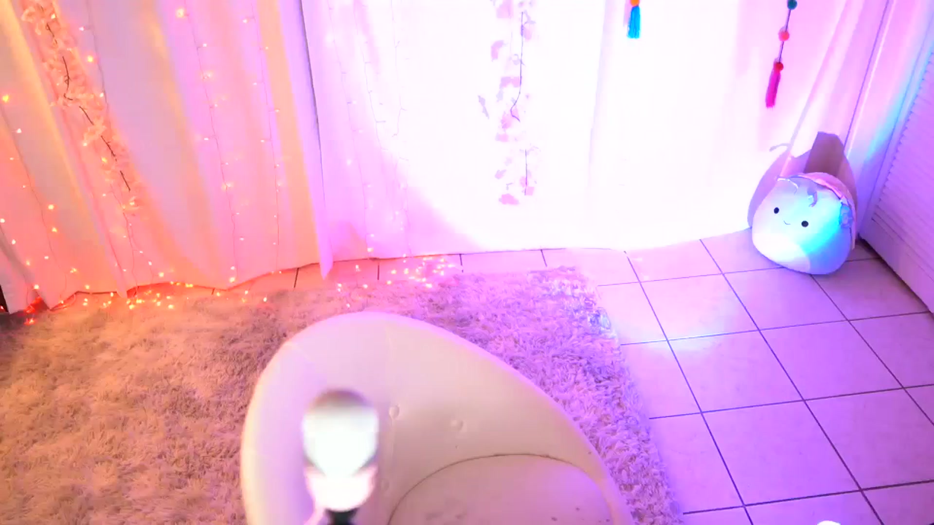 Gallery image thumbnail from Noma_Hill's myfreecams stream on, 10/06/2023, 24:42 image 9 of 20