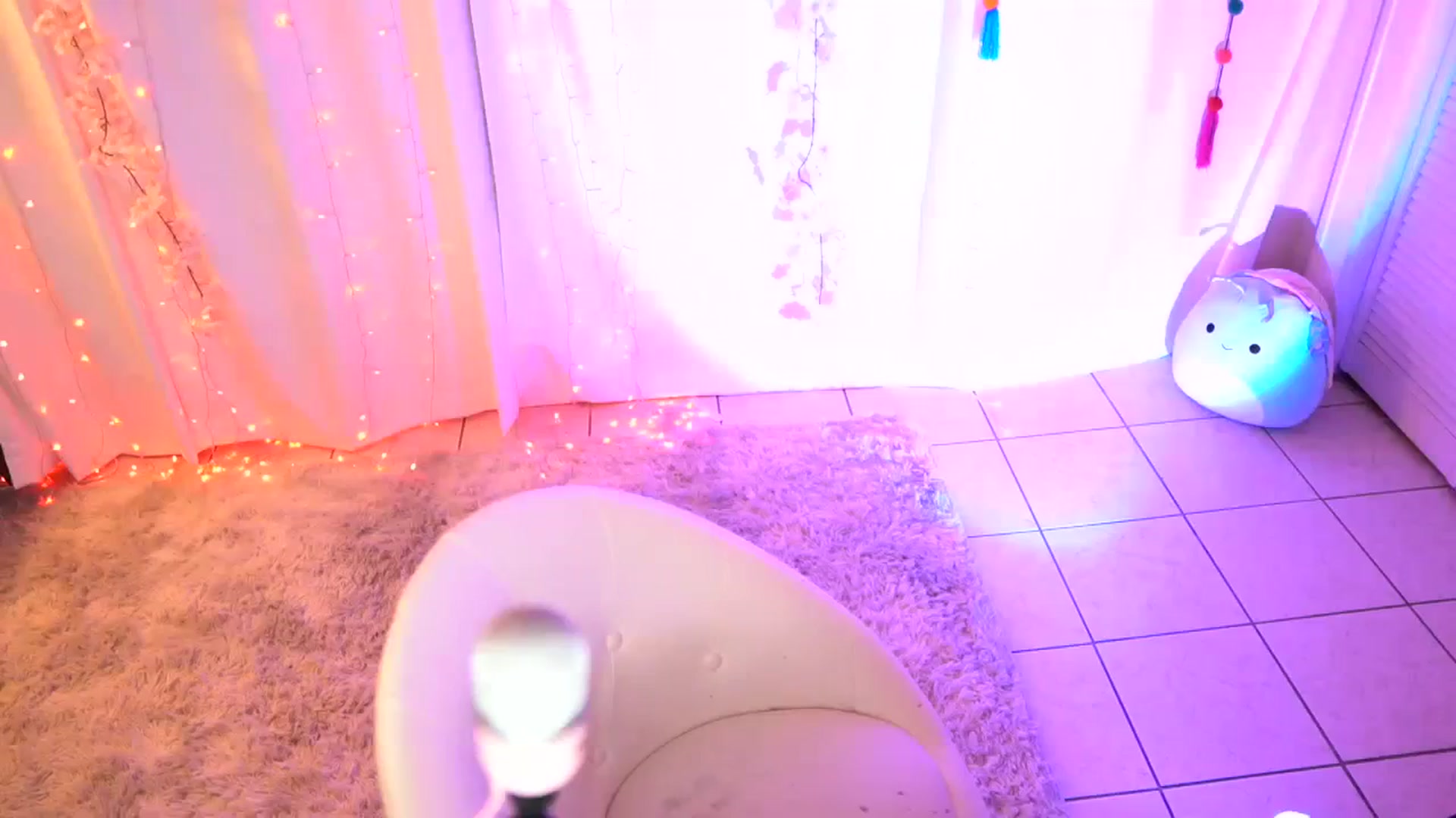 Gallery image thumbnail from Noma_Hill's myfreecams stream on, 10/06/2023, 24:42 image 8 of 20