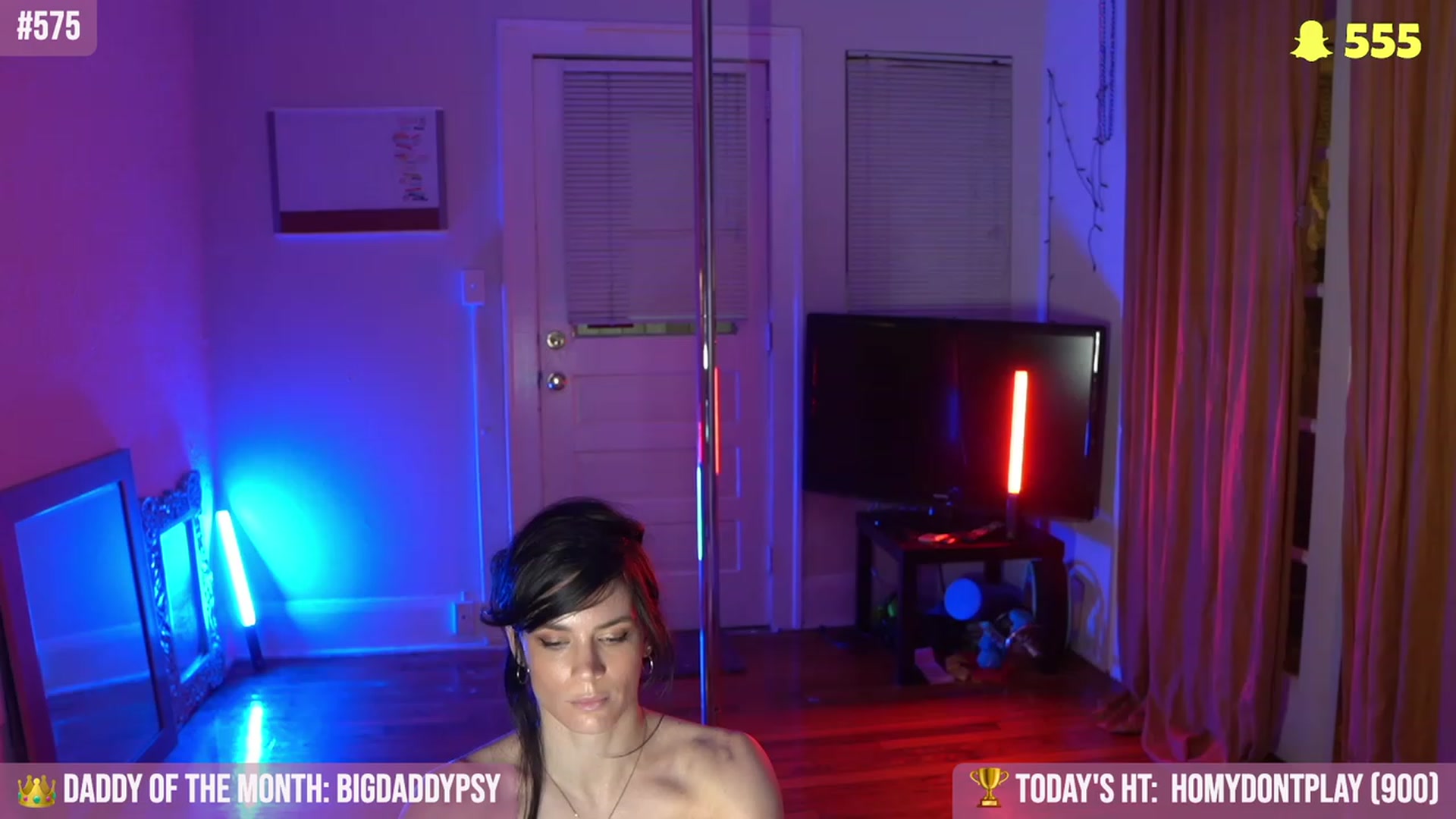 Gallery image thumbnail from Noma_Hill's myfreecams stream on, 11/17/2023, 03:01 image 9 of 20