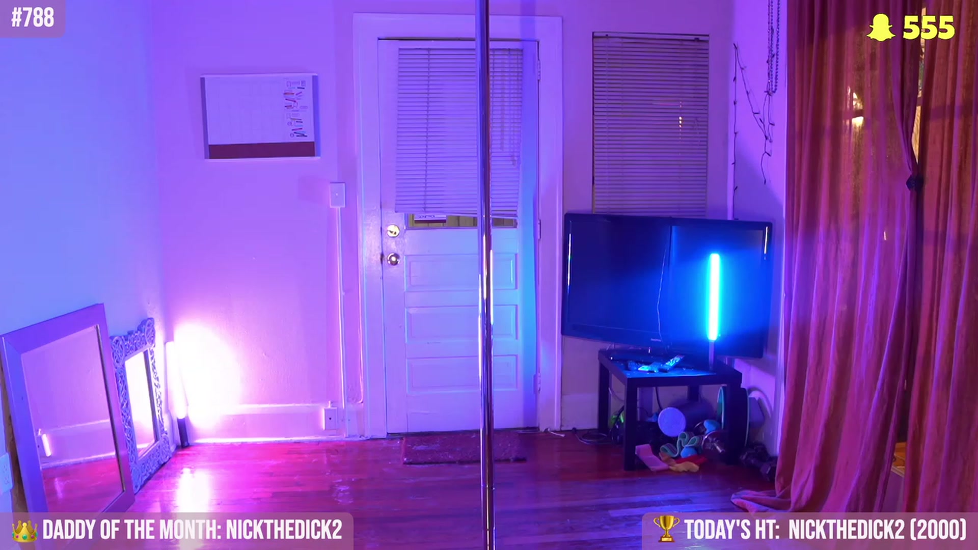 Gallery image thumbnail from Noma_Hill's myfreecams stream on, 12/04/2023, 02:47 image 12 of 20