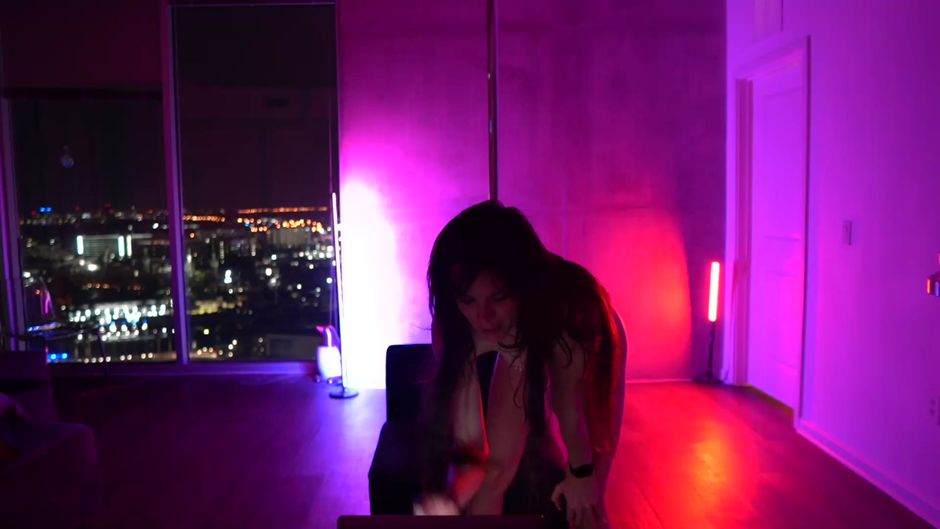 Gallery image thumbnail from Noma_Hill's myfreecams stream on, 01/31/2024, 04:44 image 5 of 20