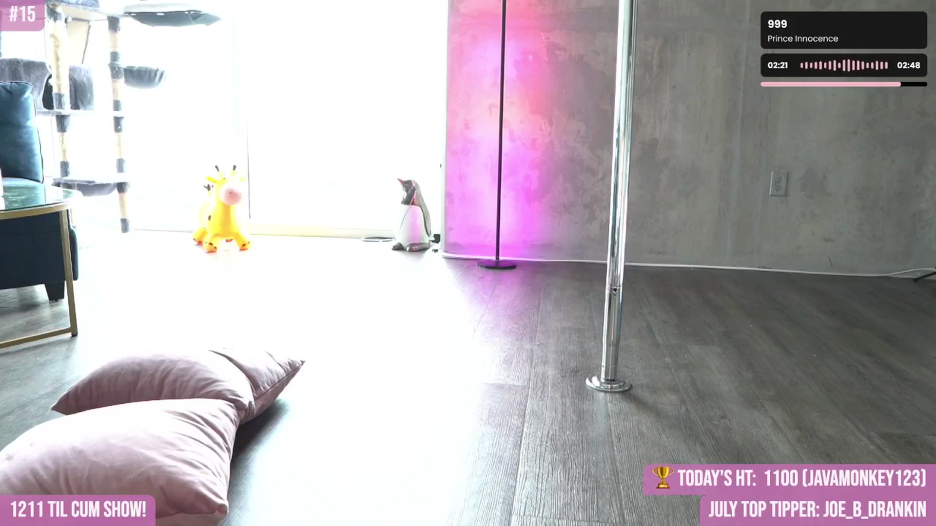 Gallery image thumbnail from Noma_Hill's myfreecams stream on, 07/26/2024, 21:43 image 17 of 20