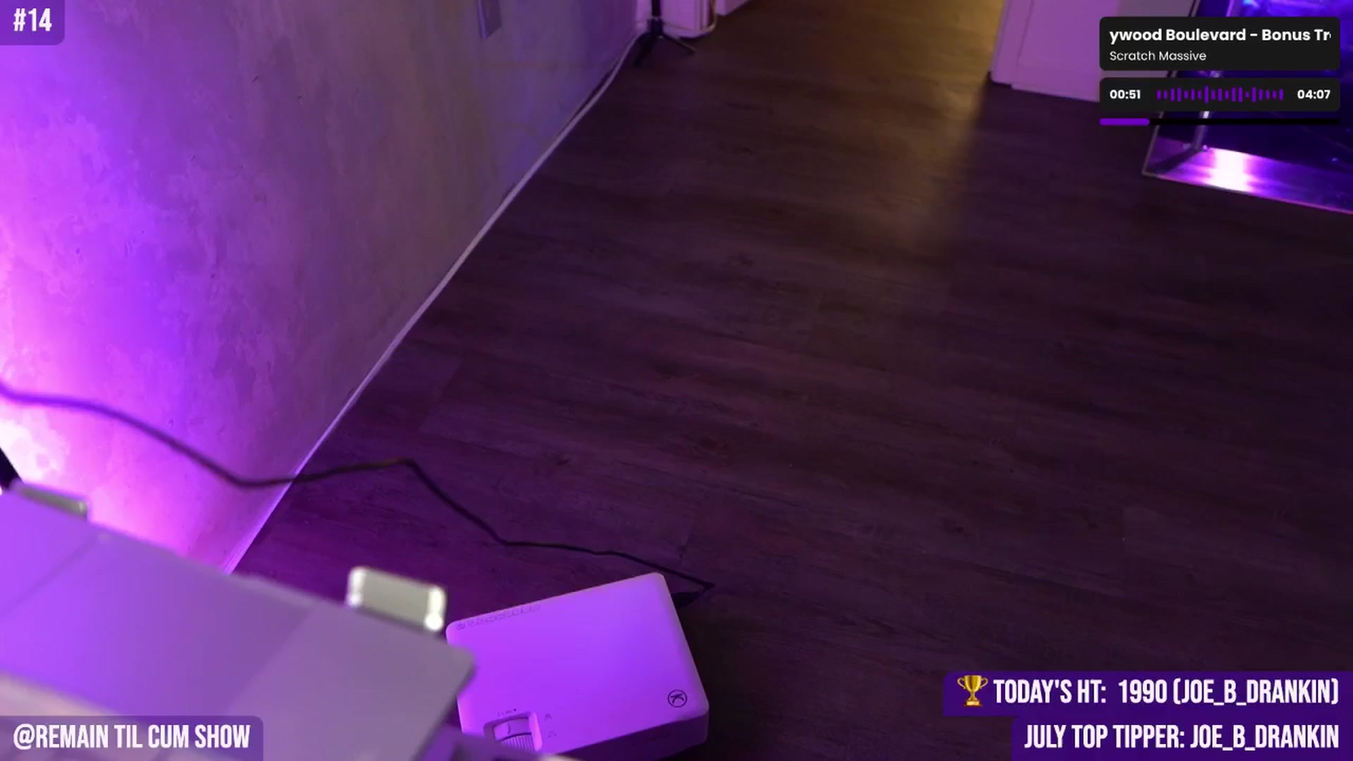 Gallery image thumbnail from Noma_Hill's myfreecams stream on, 07/28/2024, 04:19 image 12 of 20