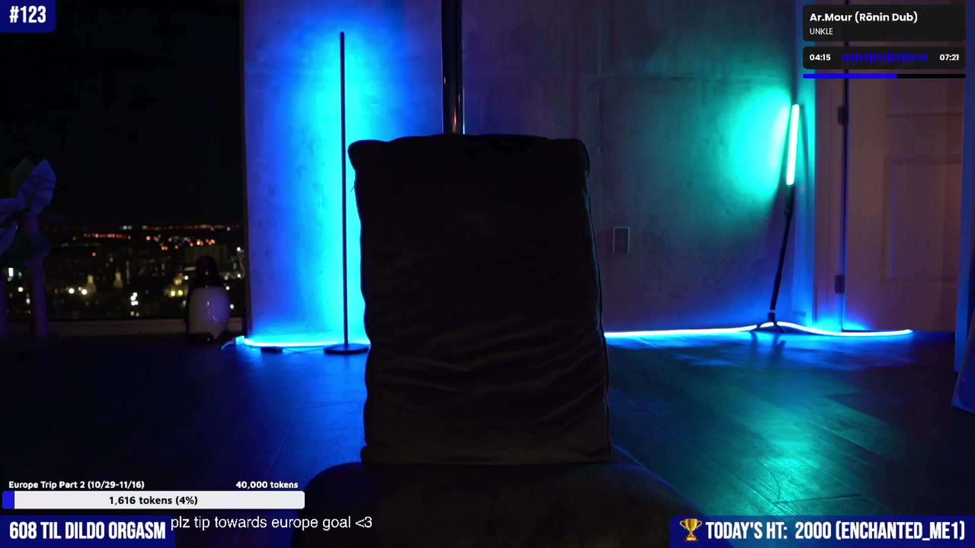 Gallery image thumbnail from Noma_Hill's myfreecams stream on, 10/23/2024, 24:40 image 16 of 20