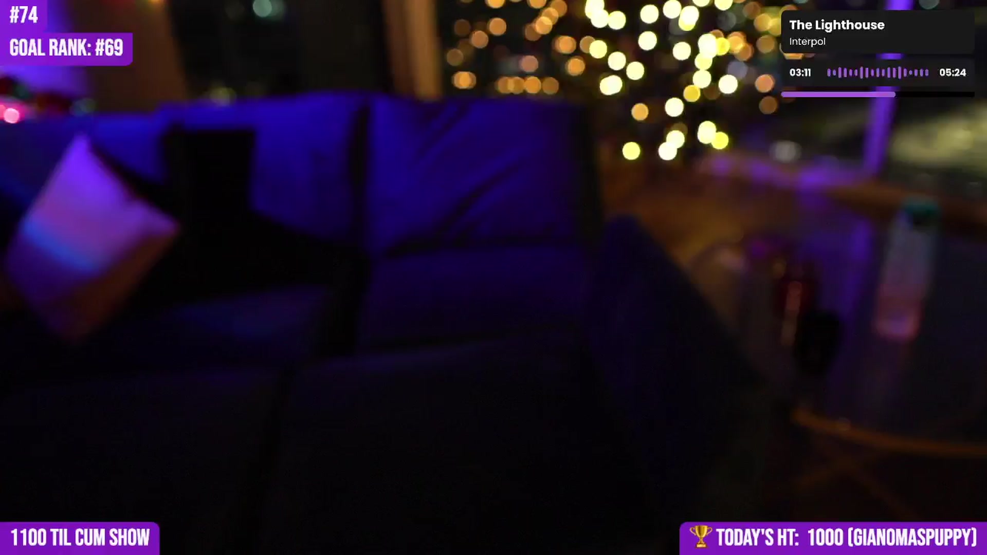 Gallery image thumbnail from Noma_Hill's myfreecams stream on, 12/22/2024, 23:31 image 17 of 20