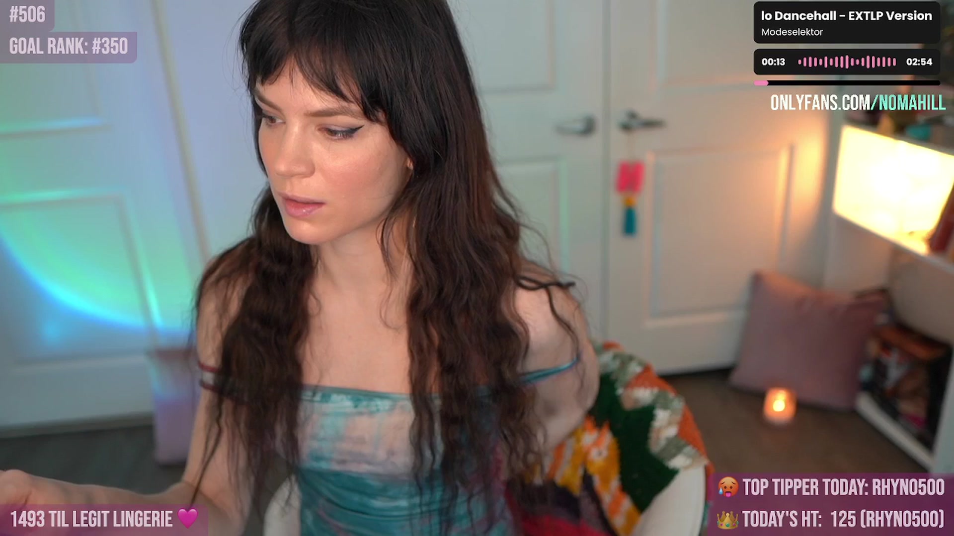 Gallery image thumbnail from Noma_Hill's myfreecams stream on, 04/18/2025, 17:04 image 10 of 20