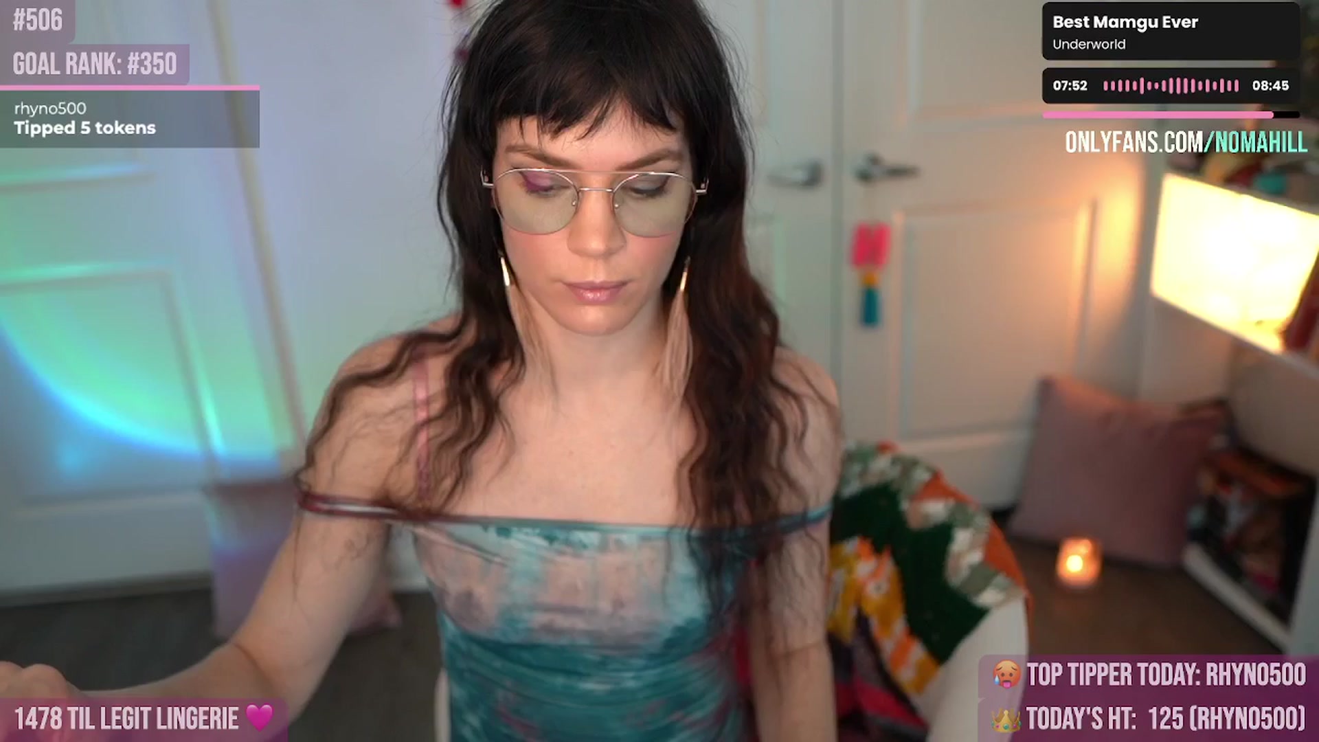 Gallery image thumbnail from Noma_Hill's myfreecams stream on, 04/18/2025, 17:04 image 15 of 20