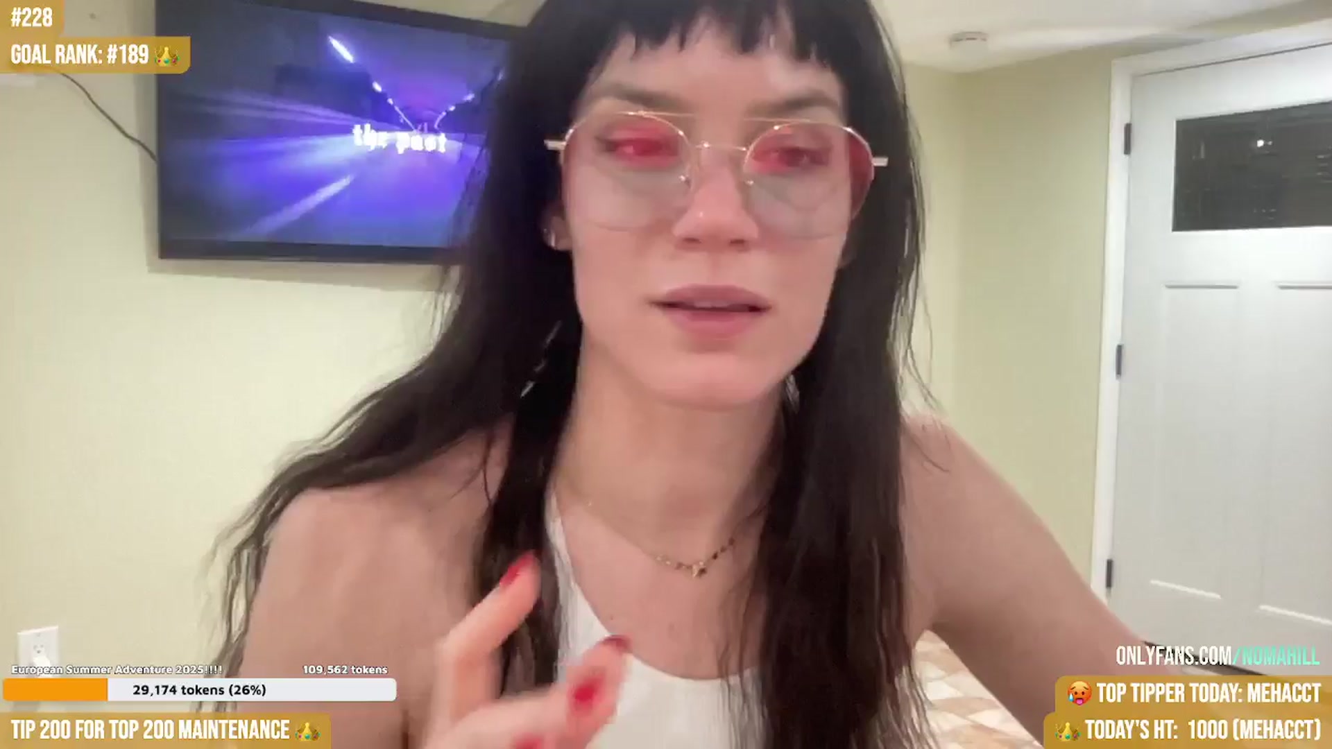 Gallery image thumbnail from Noma_Hill's myfreecams stream on, 04/28/2025, 02:31 image 14 of 20