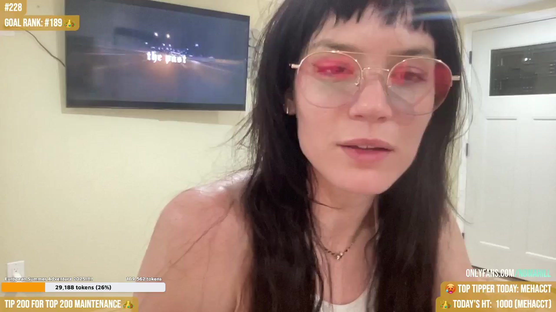 Gallery image thumbnail from Noma_Hill's myfreecams stream on, 04/28/2025, 02:31 image 18 of 20