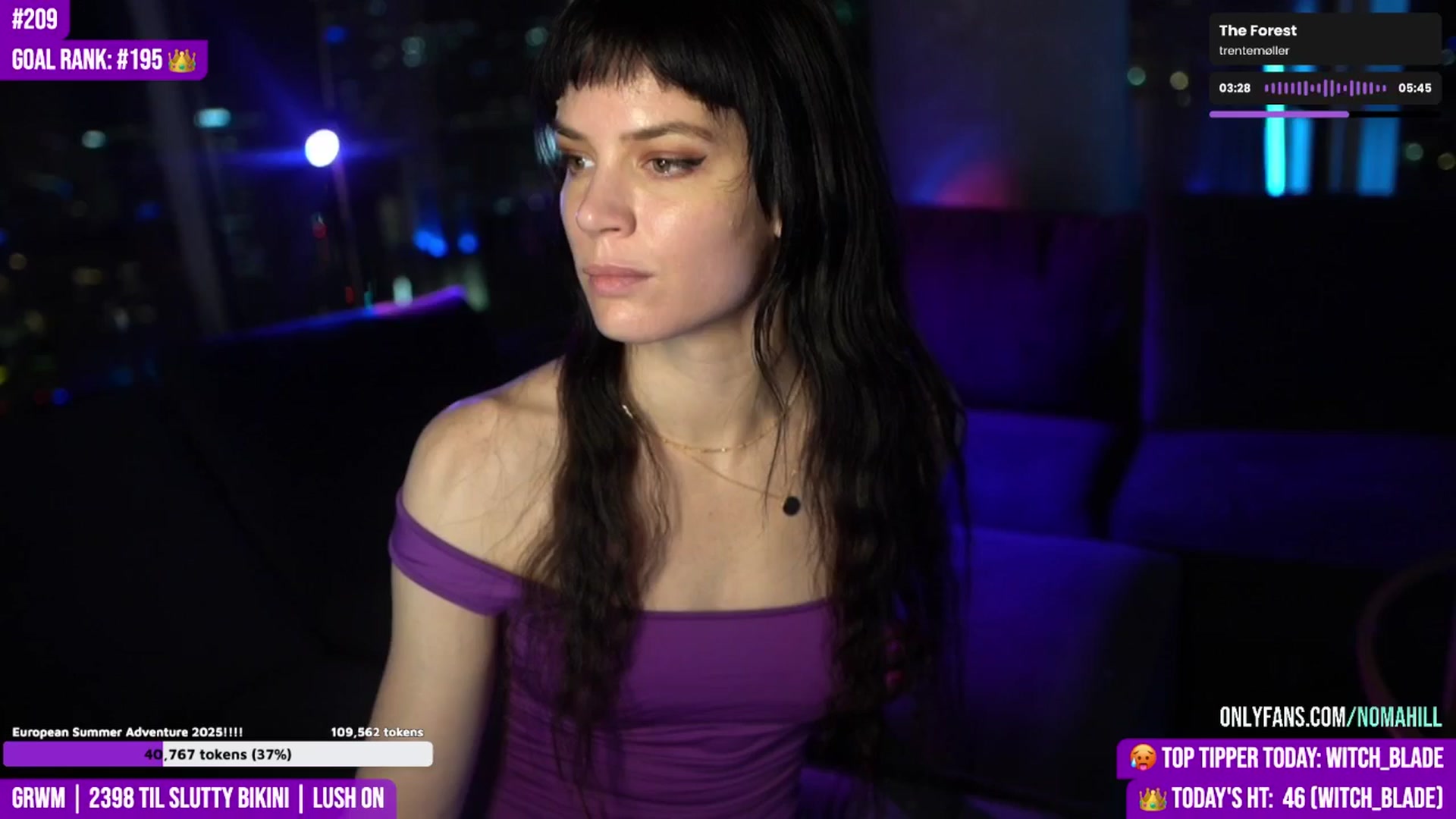 Gallery image thumbnail from Noma_Hill's myfreecams stream on, 04/30/2025, 24:59 image 17 of 20