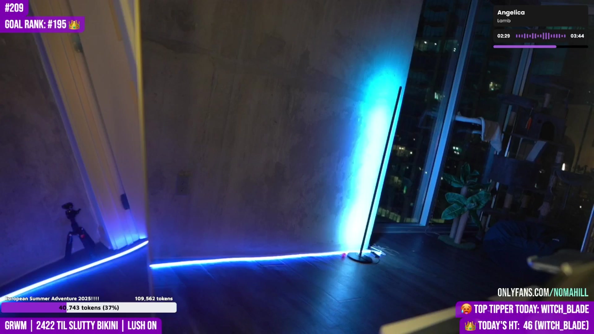 Gallery image thumbnail from Noma_Hill's myfreecams stream on, 04/30/2025, 24:59 image 12 of 20