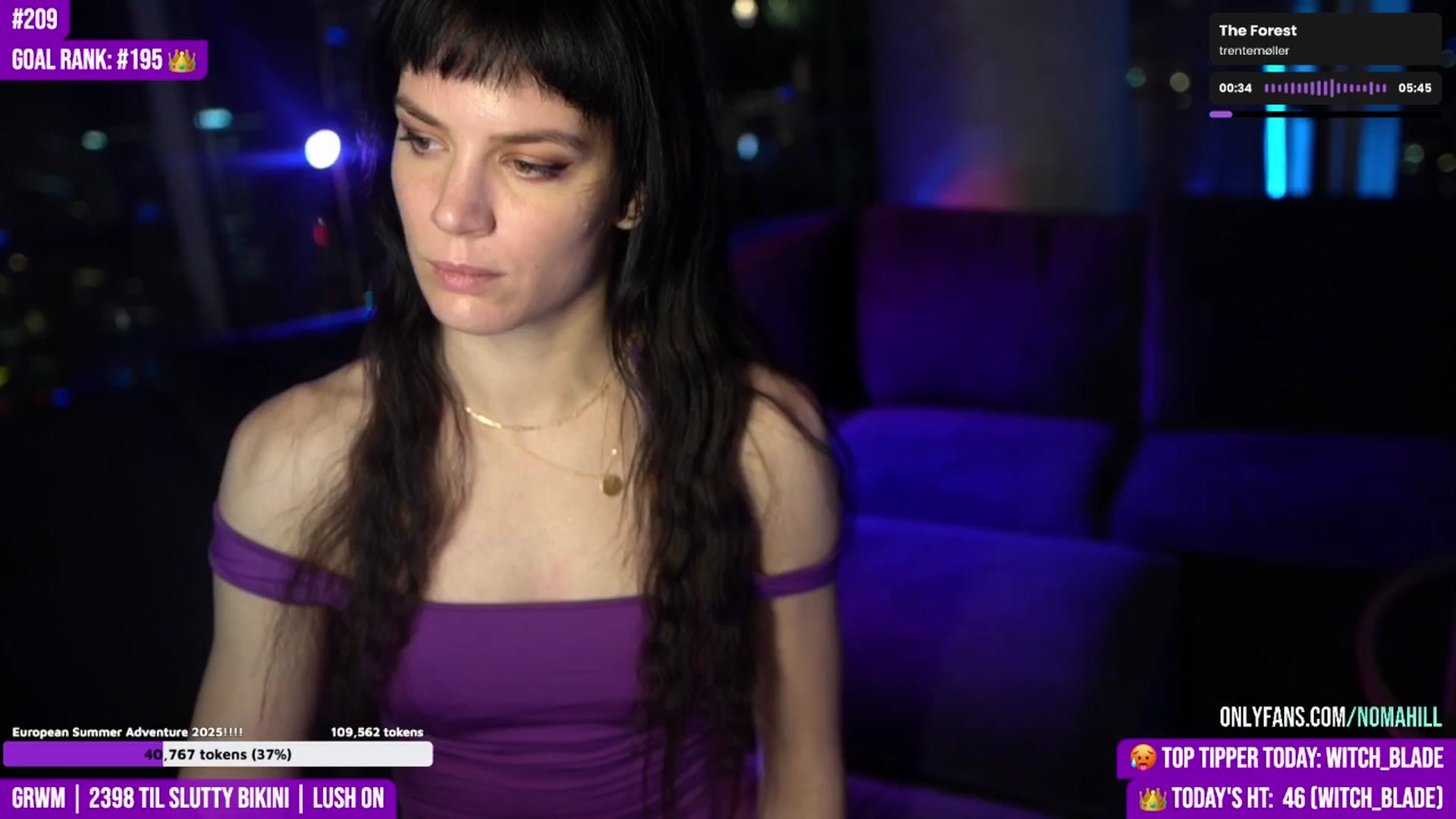 Gallery image thumbnail from Noma_Hill's myfreecams stream on, 04/30/2025, 24:59 image 16 of 20