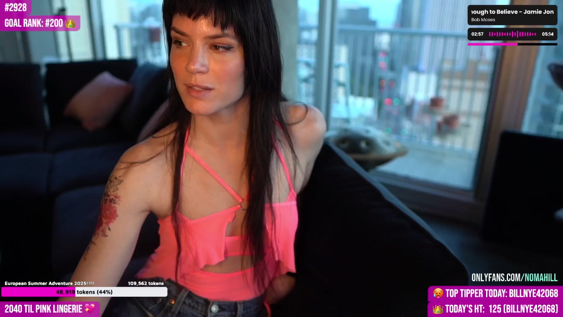 Gallery image thumbnail from Noma_Hill's myfreecams stream on, 05/03/2025, 24:01 image 19 of 20