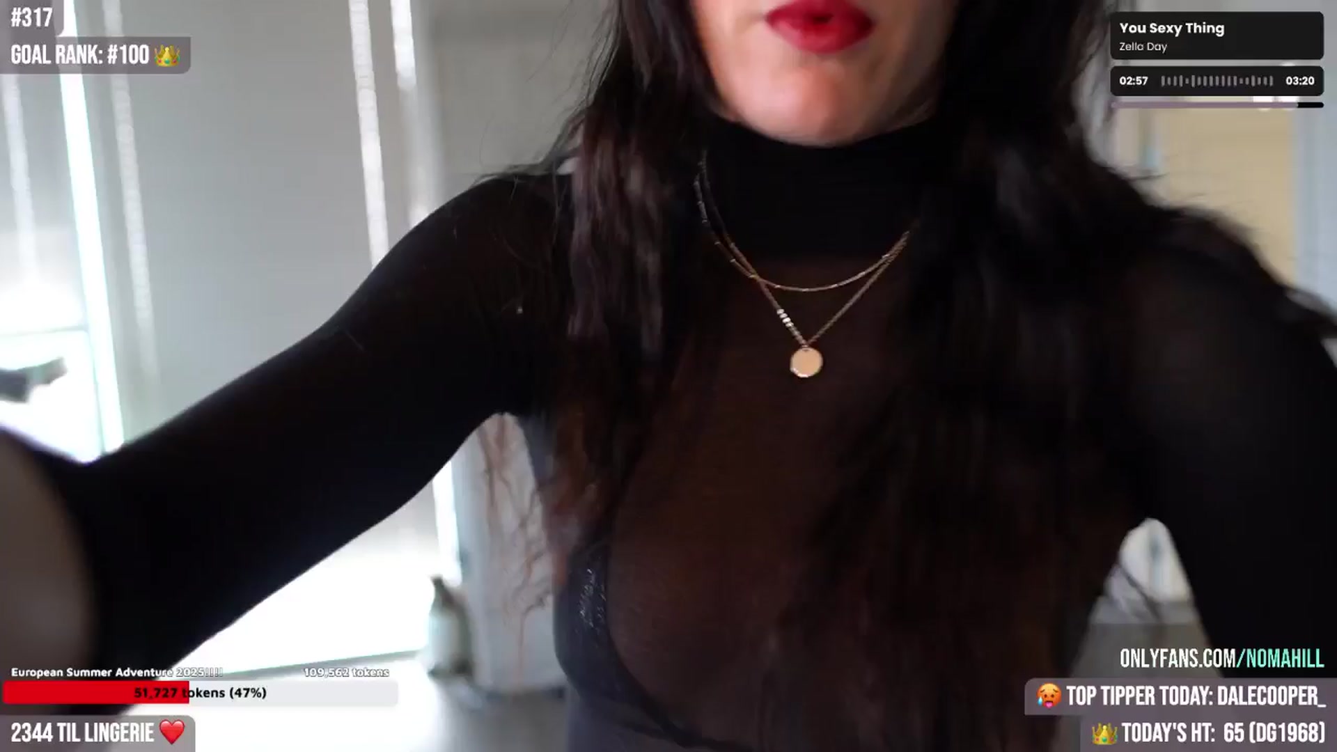 Gallery image thumbnail from Noma_Hill's myfreecams stream on, 05/03/2025, 22:32 image 18 of 20