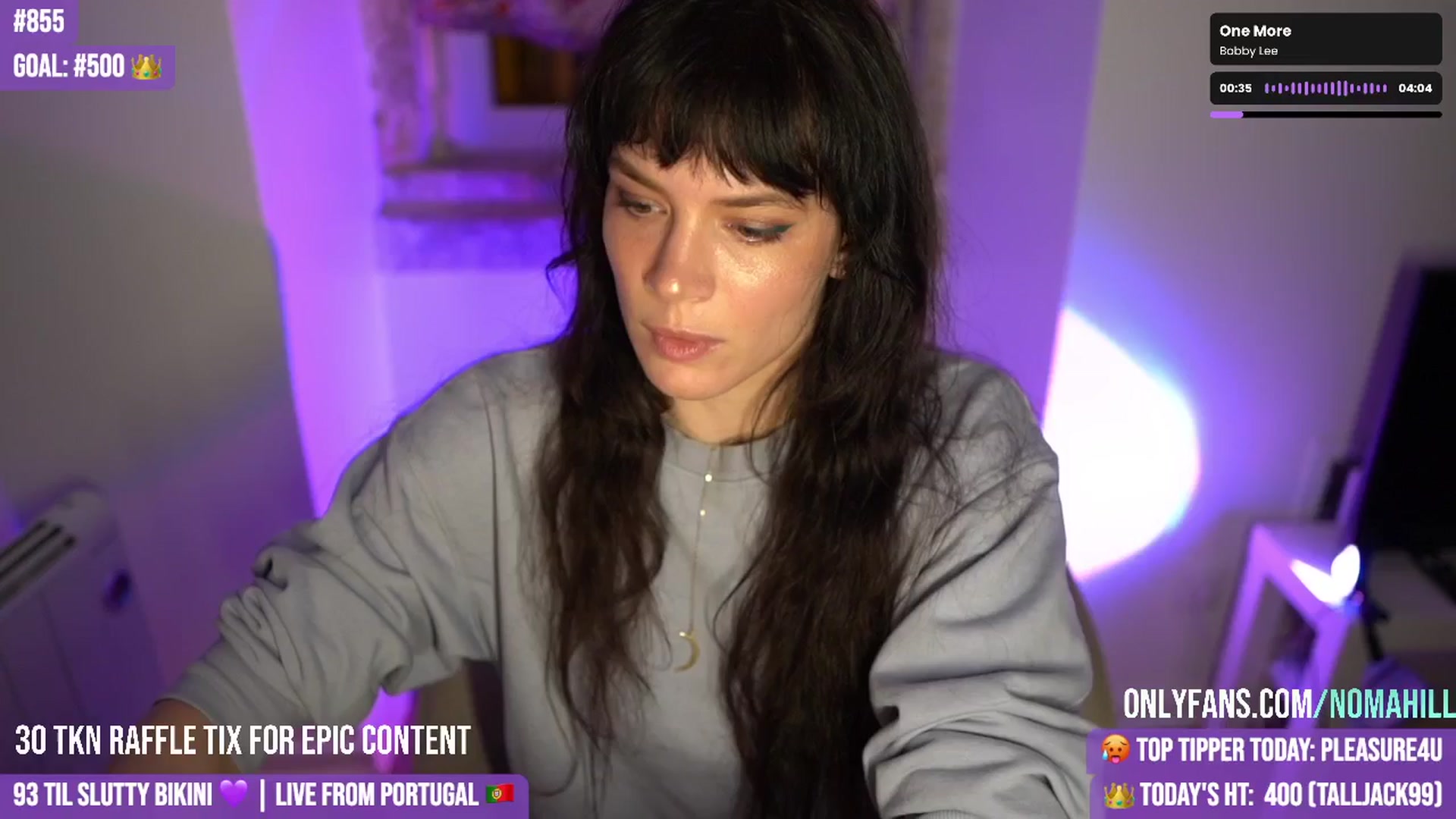 Gallery image thumbnail from Noma_Hill's myfreecams stream on, 06/10/2025, 24:05 image 5 of 20