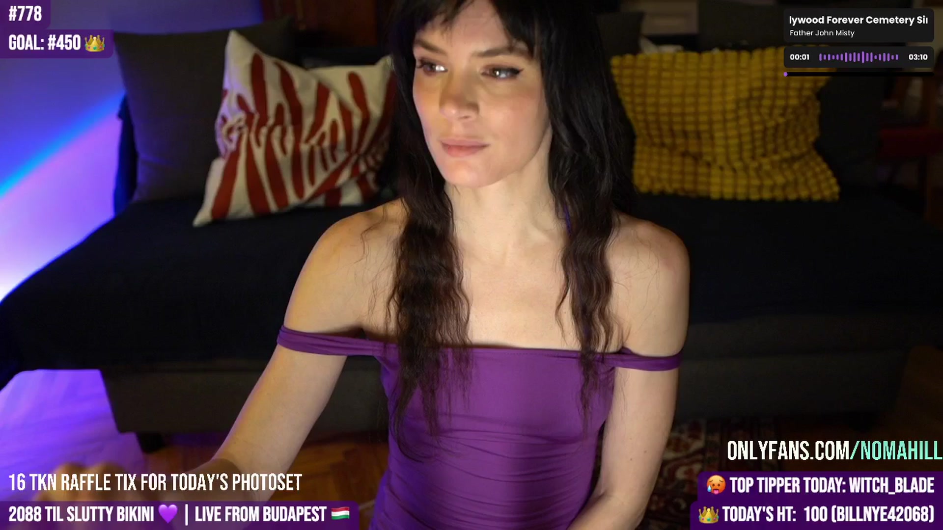 Gallery image thumbnail from Noma_Hill's myfreecams stream on, 06/16/2025, 23:11 image 4 of 20