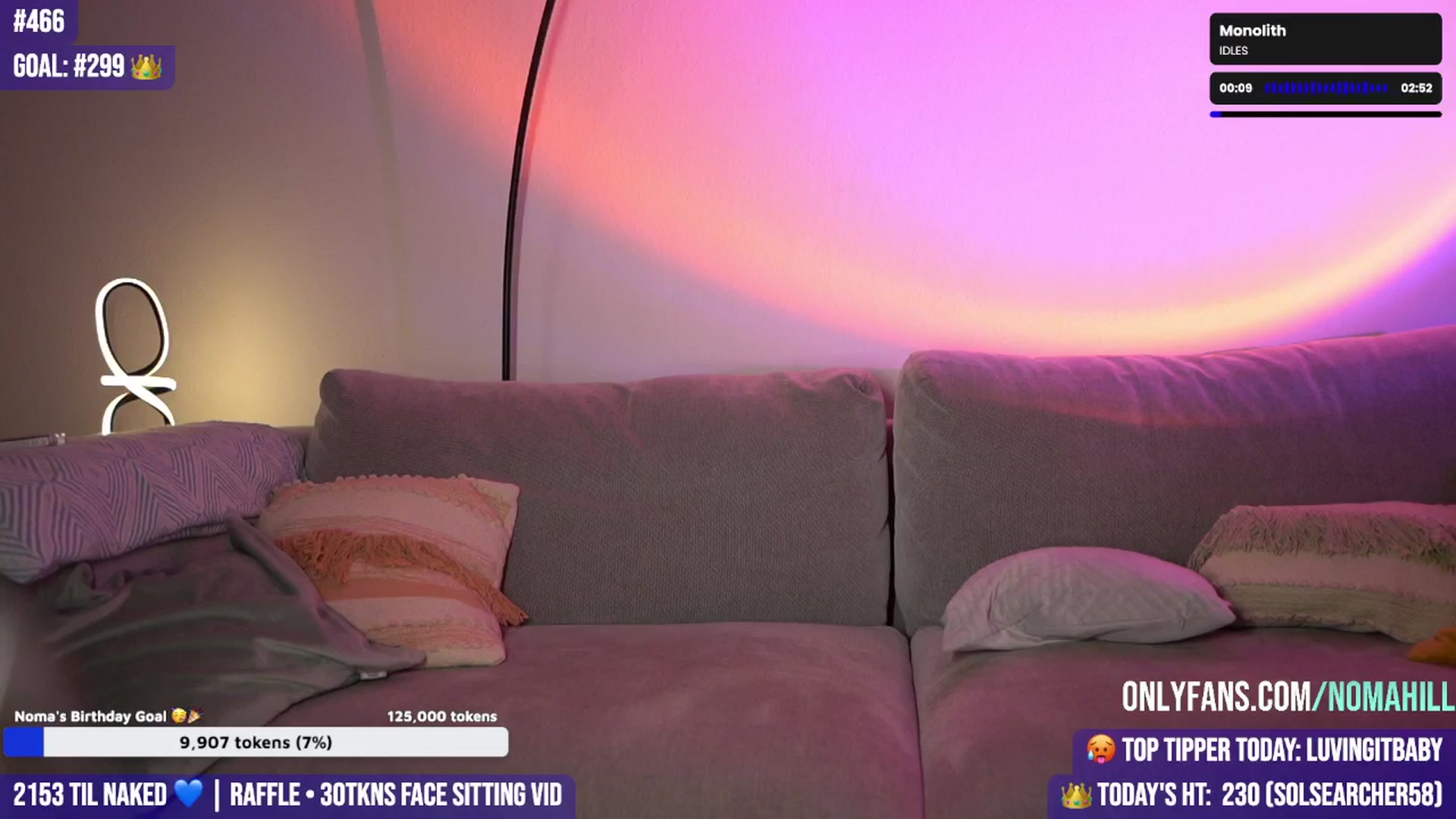 Gallery image thumbnail from Noma_Hill's myfreecams stream on, 06/27/2025, 24:07 image 17 of 20
