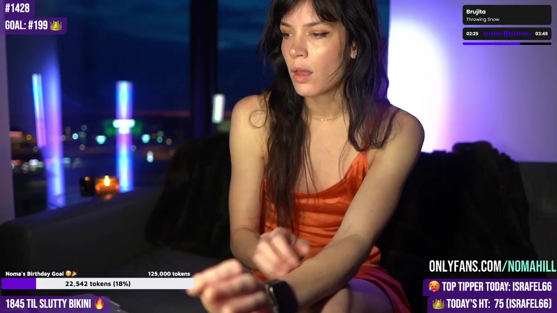 Gallery image thumbnail from Noma_Hill's myfreecams stream on, 07/02/2025, 23:39 image 8 of 20