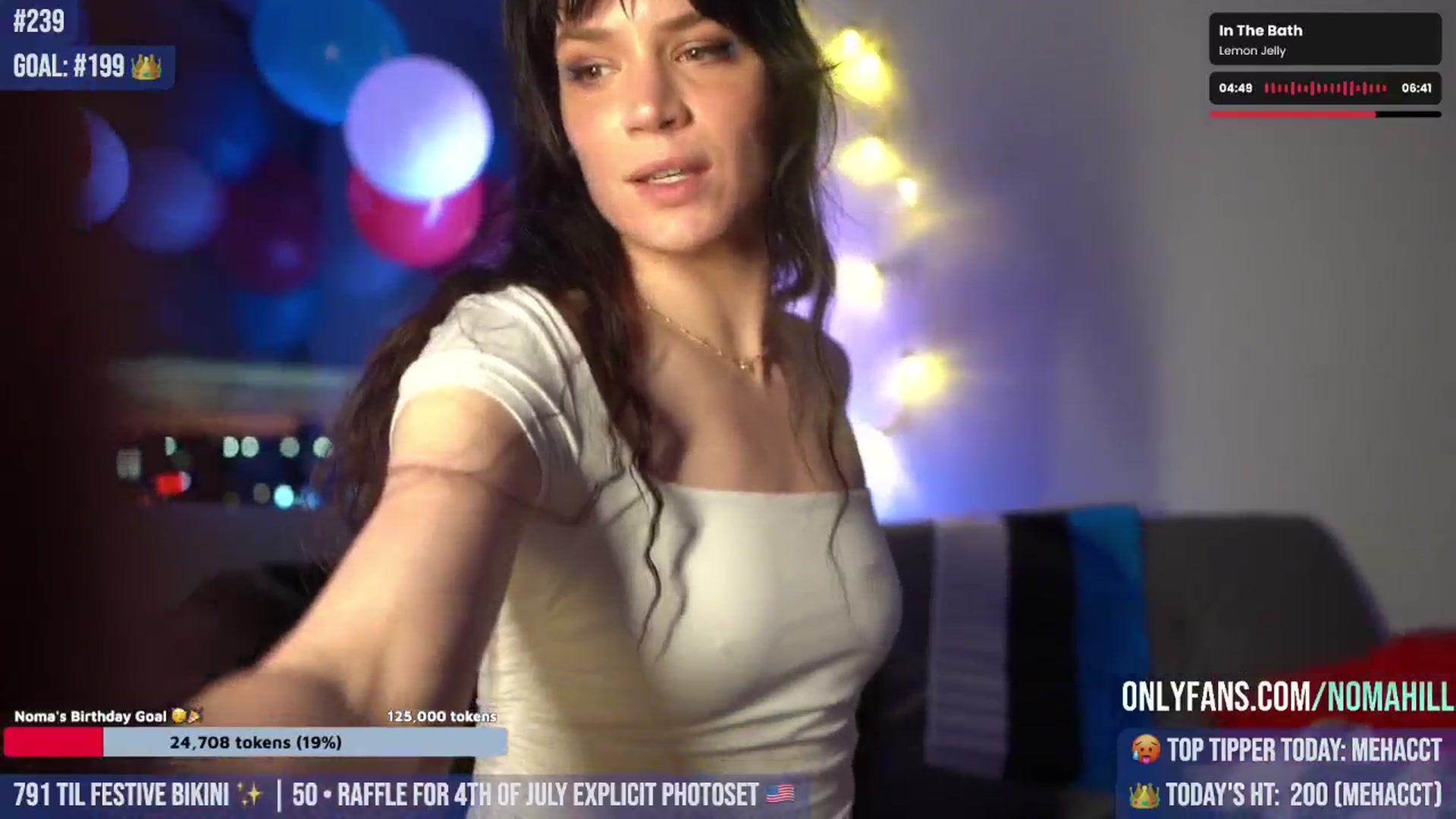 Gallery image thumbnail from Noma_Hill's myfreecams stream on, 07/05/2025, 02:31 image 6 of 20