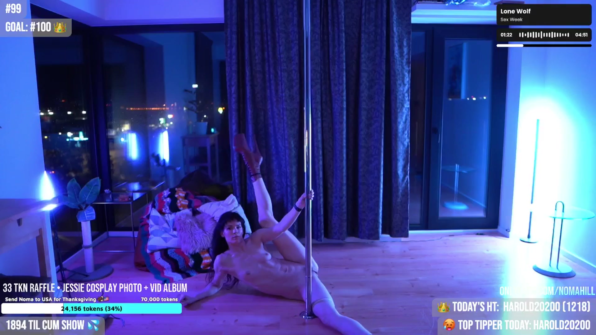 Gallery image thumbnail from Noma_Hill's myfreecams stream on, 09/19/2025, 02:35 image 7 of 20