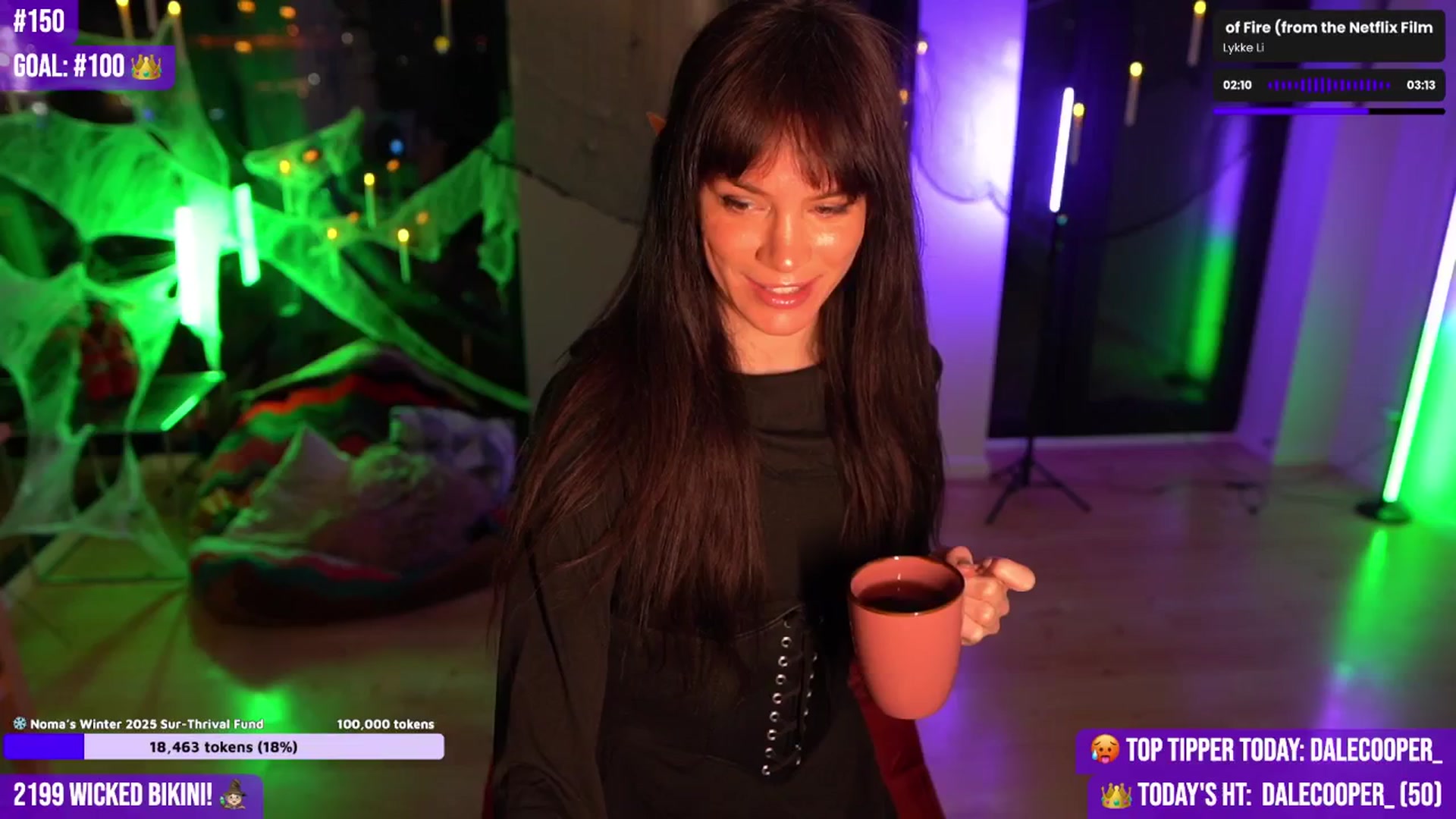 Gallery image thumbnail from Noma_Hill's myfreecams stream on, 10/17/2025, 23:32 image 9 of 20