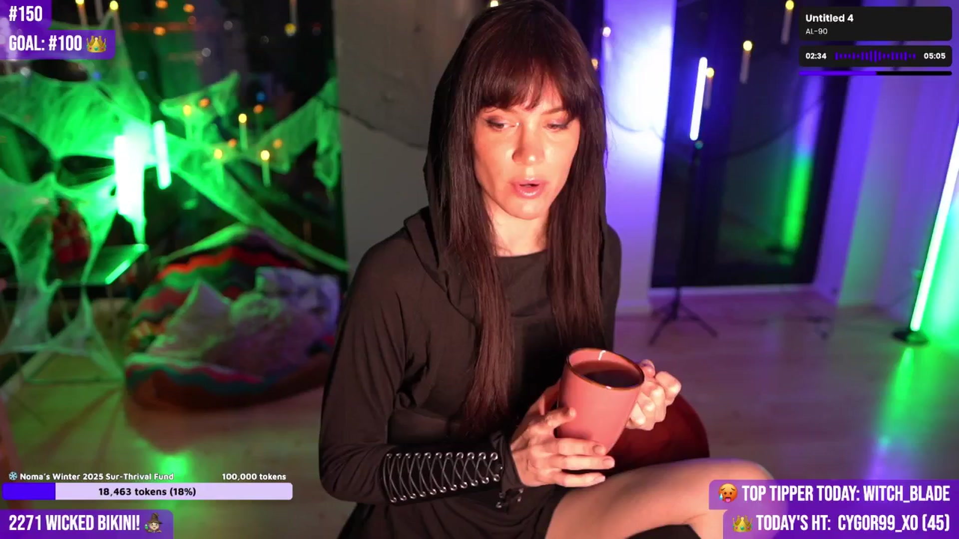 Gallery image thumbnail from Noma_Hill's myfreecams stream on, 10/17/2025, 23:32 image 4 of 20