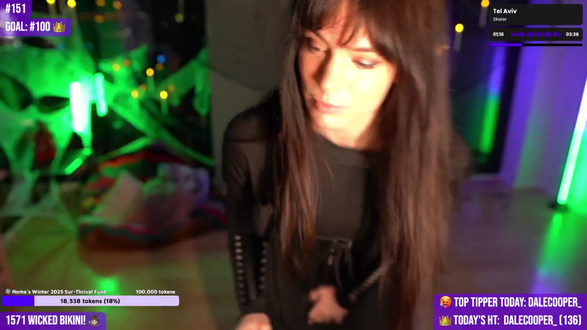 Gallery image thumbnail from Noma_Hill's myfreecams stream on, 10/18/2025, 02:10 image 4 of 20