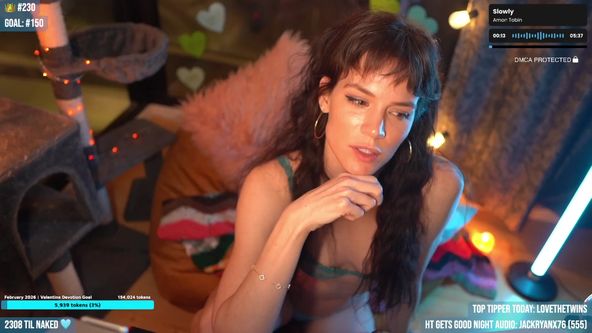 Gallery image thumbnail from Noma_Hill's myfreecams stream on, 02/11/2026, 04:25 image 11 of 20