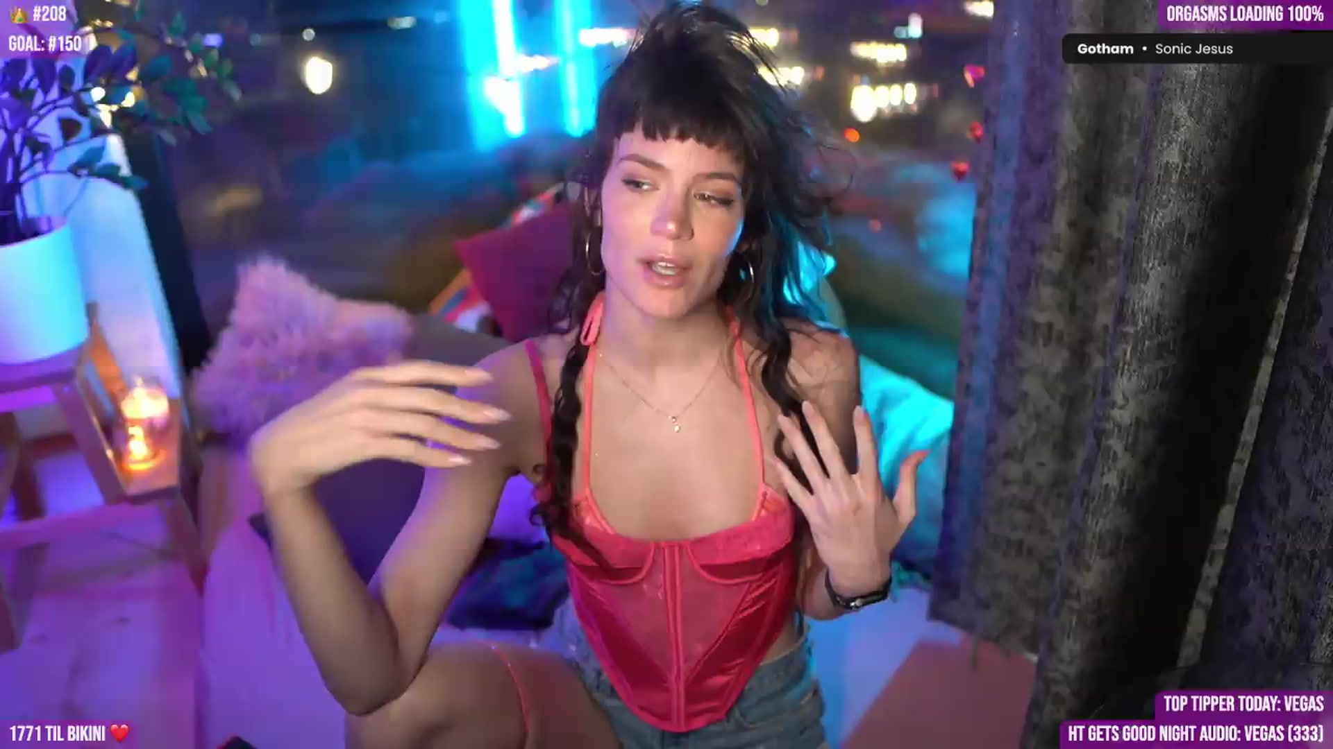 Gallery image thumbnail from Noma_Hill's myfreecams stream on, 05/12/2026, 01:10 image 6 of 20