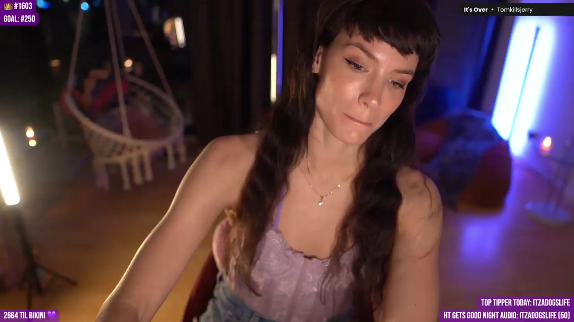 Gallery image thumbnail from Noma_Hill's myfreecams stream on, 06/05/2026, 02:09 image 3 of 20