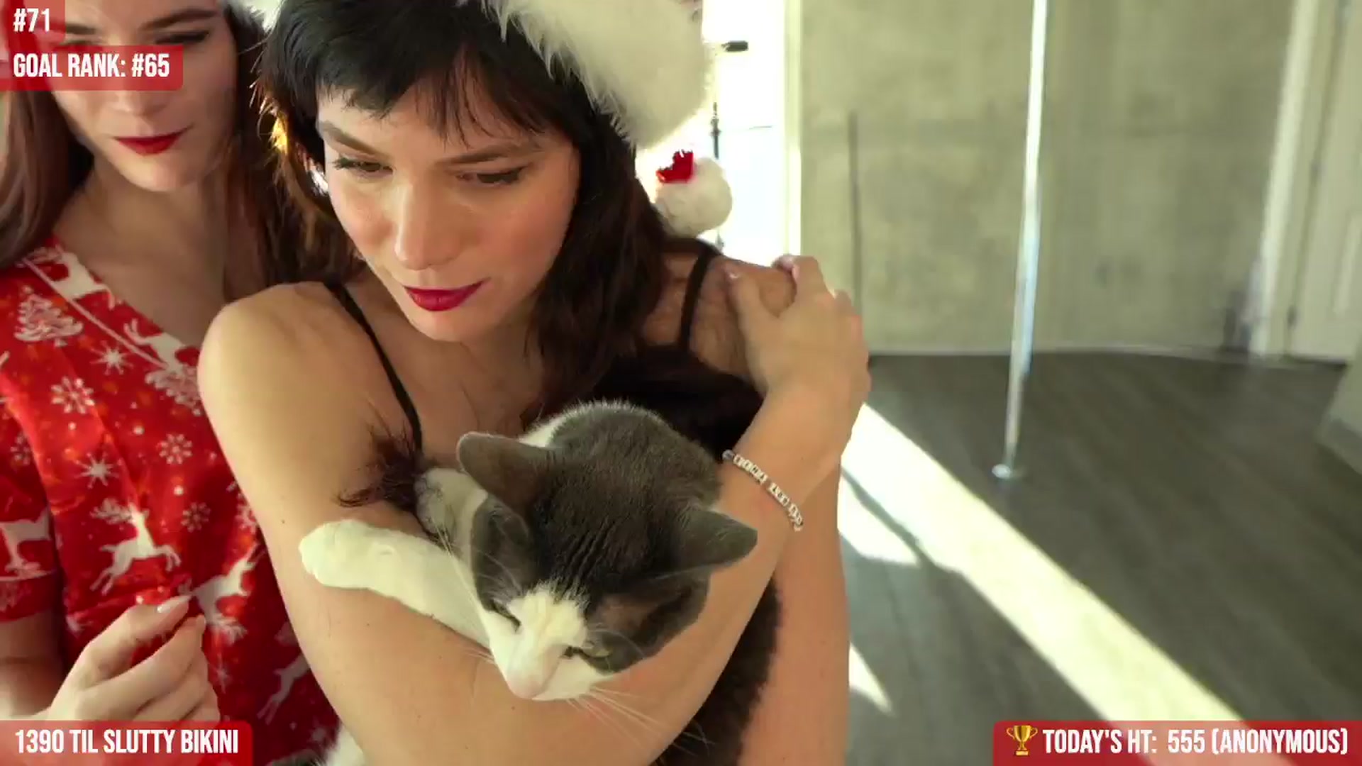 Gallery image thumbnail from Noma_XXXmas's myfreecams stream on, 12/24/2024, 23:04 image 3 of 20