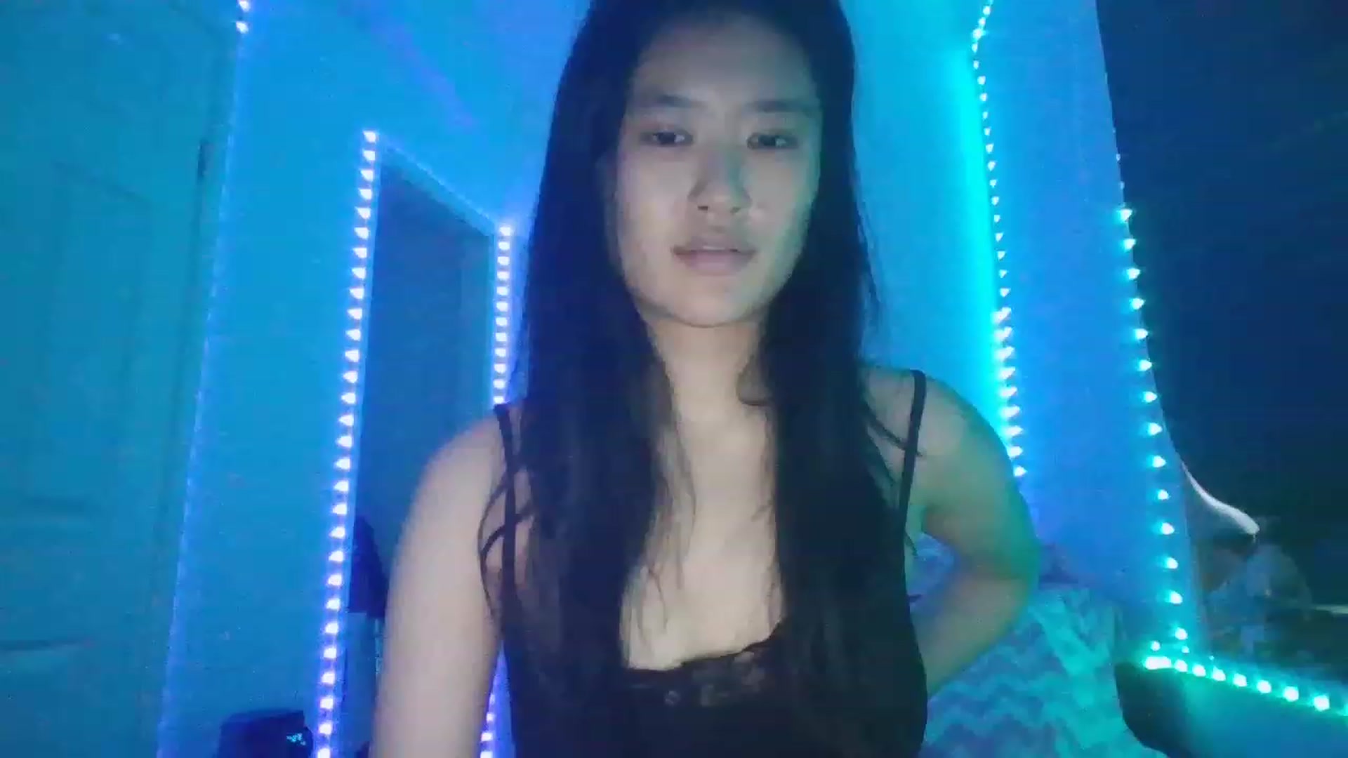 Gallery image thumbnail from Nomi4number1's myfreecams stream on, 11/14/2022, 11:04 image 16 of 20
