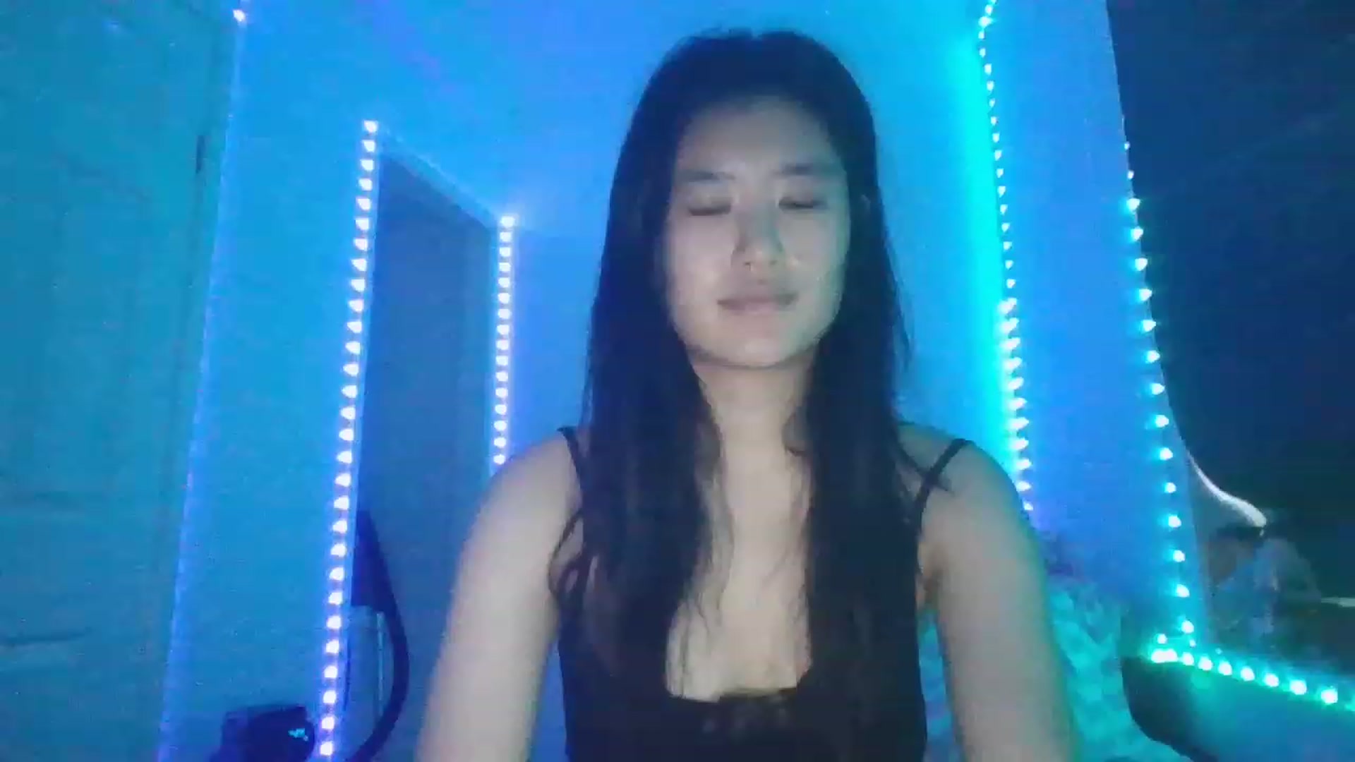Gallery image thumbnail from Nomi4number1's myfreecams stream on, 11/14/2022, 11:04 image 17 of 20