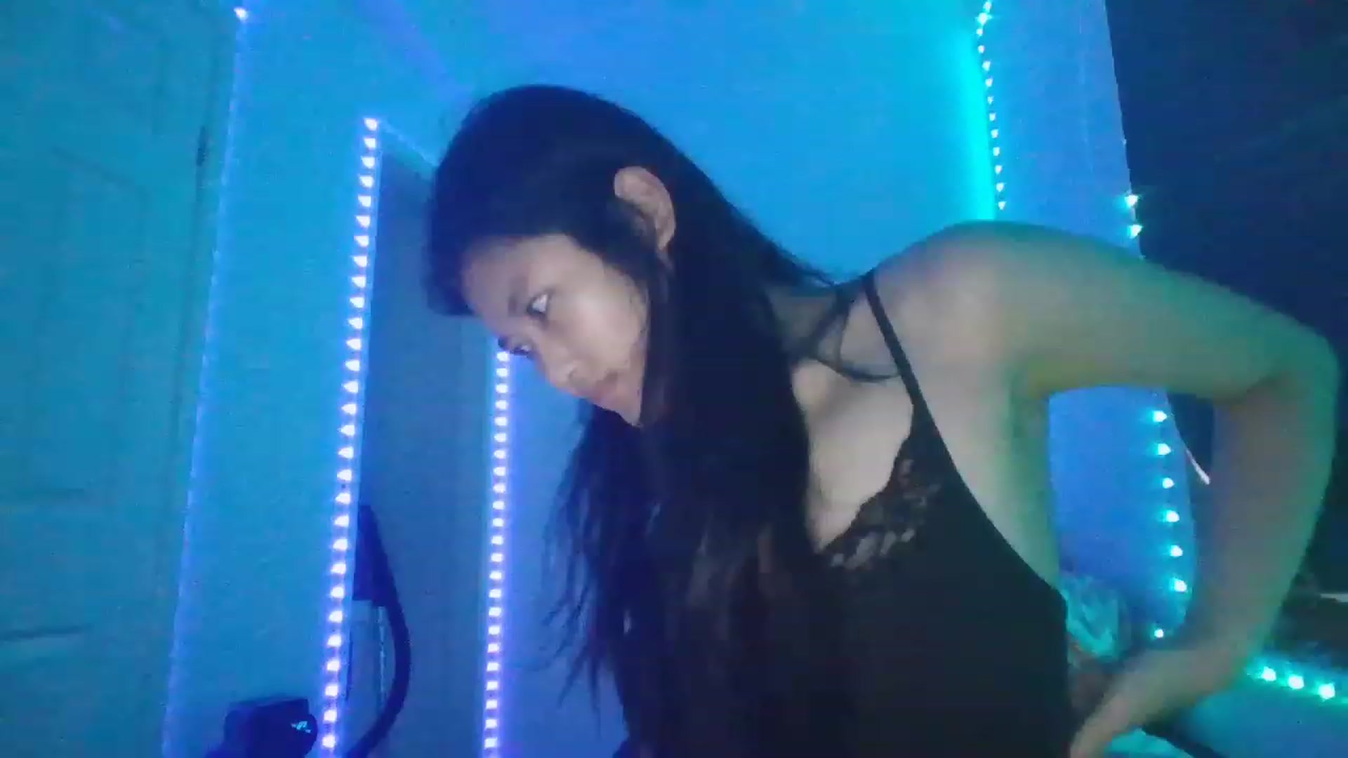 Gallery image thumbnail from Nomi4number1's myfreecams stream on, 11/14/2022, 11:04 image 19 of 20
